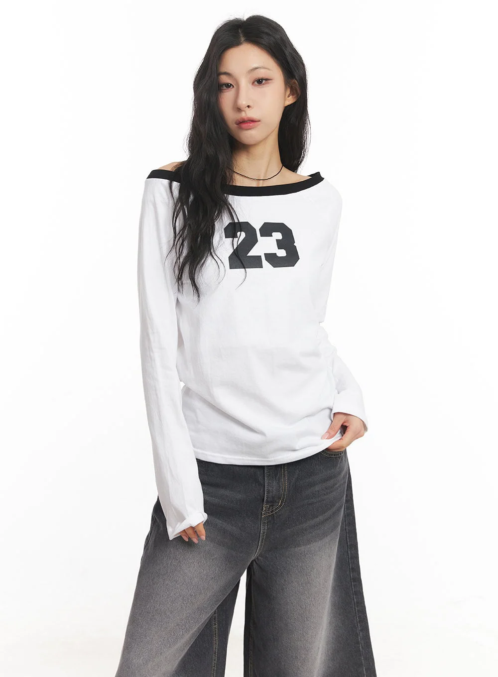 23 Graphic Off-Shoulder Long-Sleeve Top CA504 - Image 11