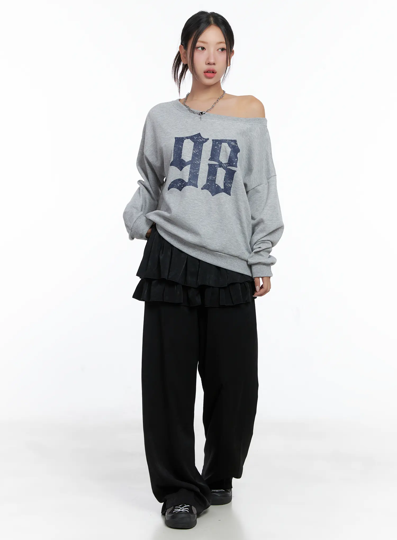 98 Graphic Off-Shoulder Sweatshirt CS502 - Image 2