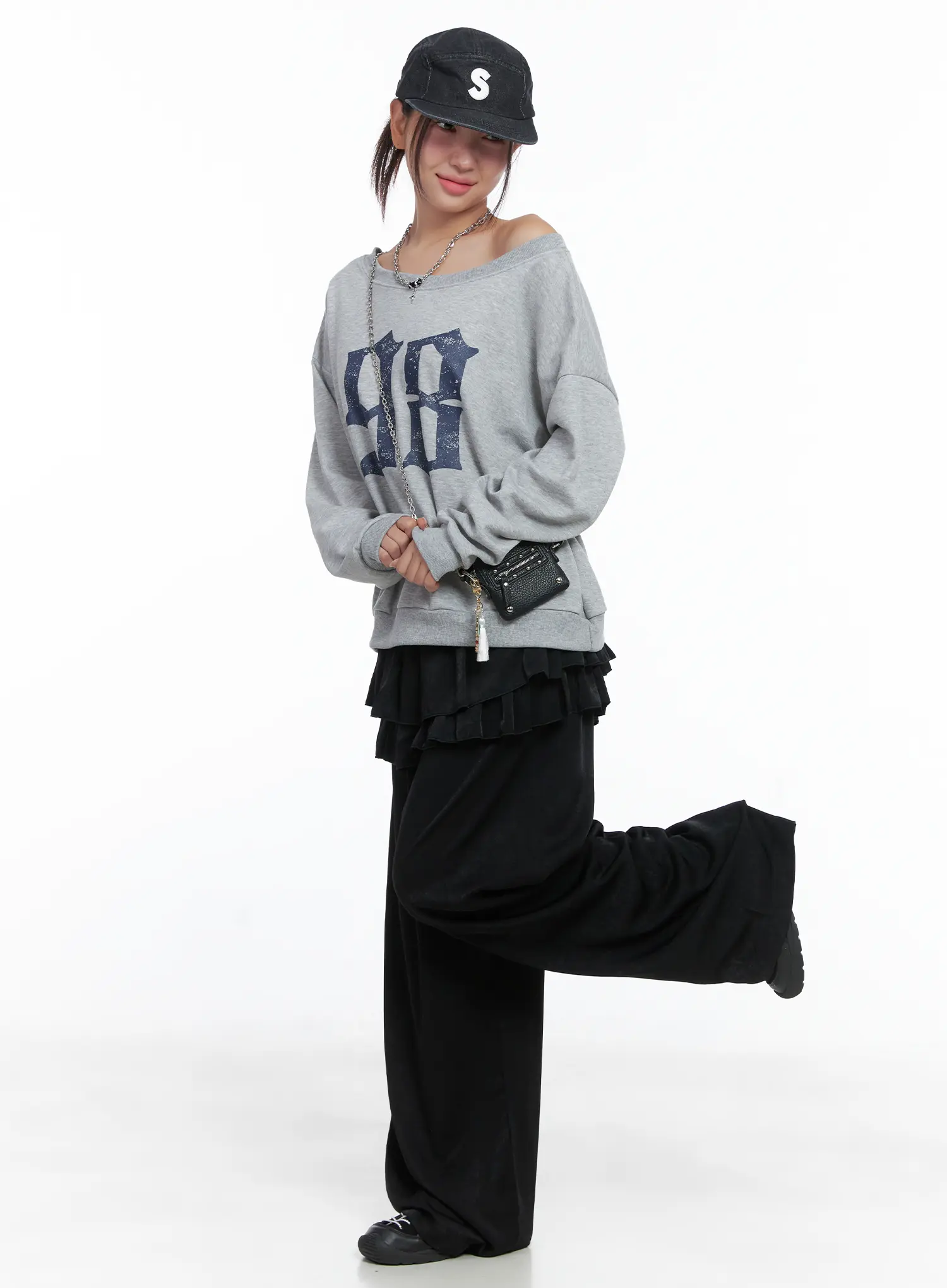 98 Graphic Off-Shoulder Sweatshirt CS502 - Image 5
