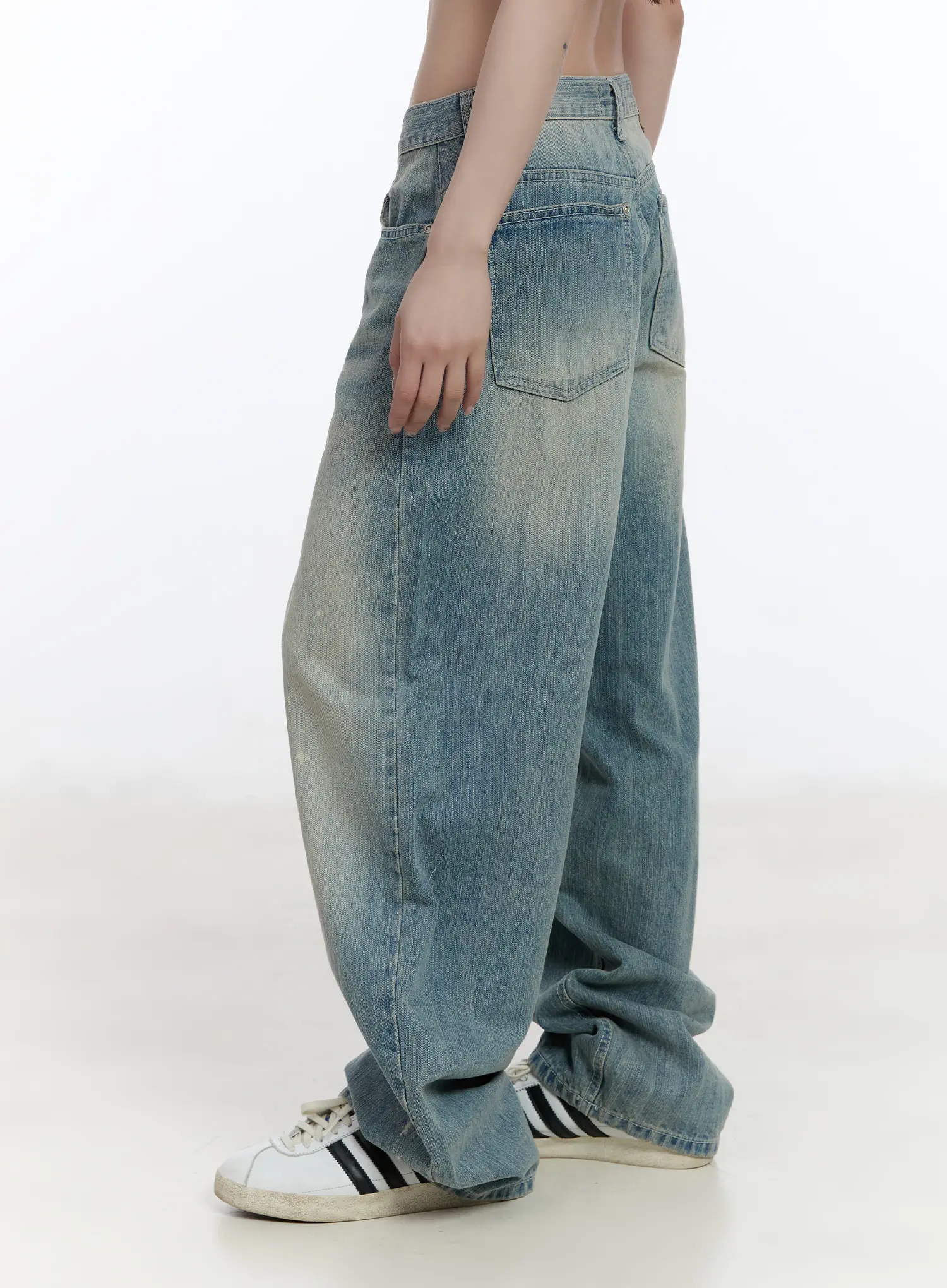 Adhara Vintage Baggy Jeans CA502 - Image 3