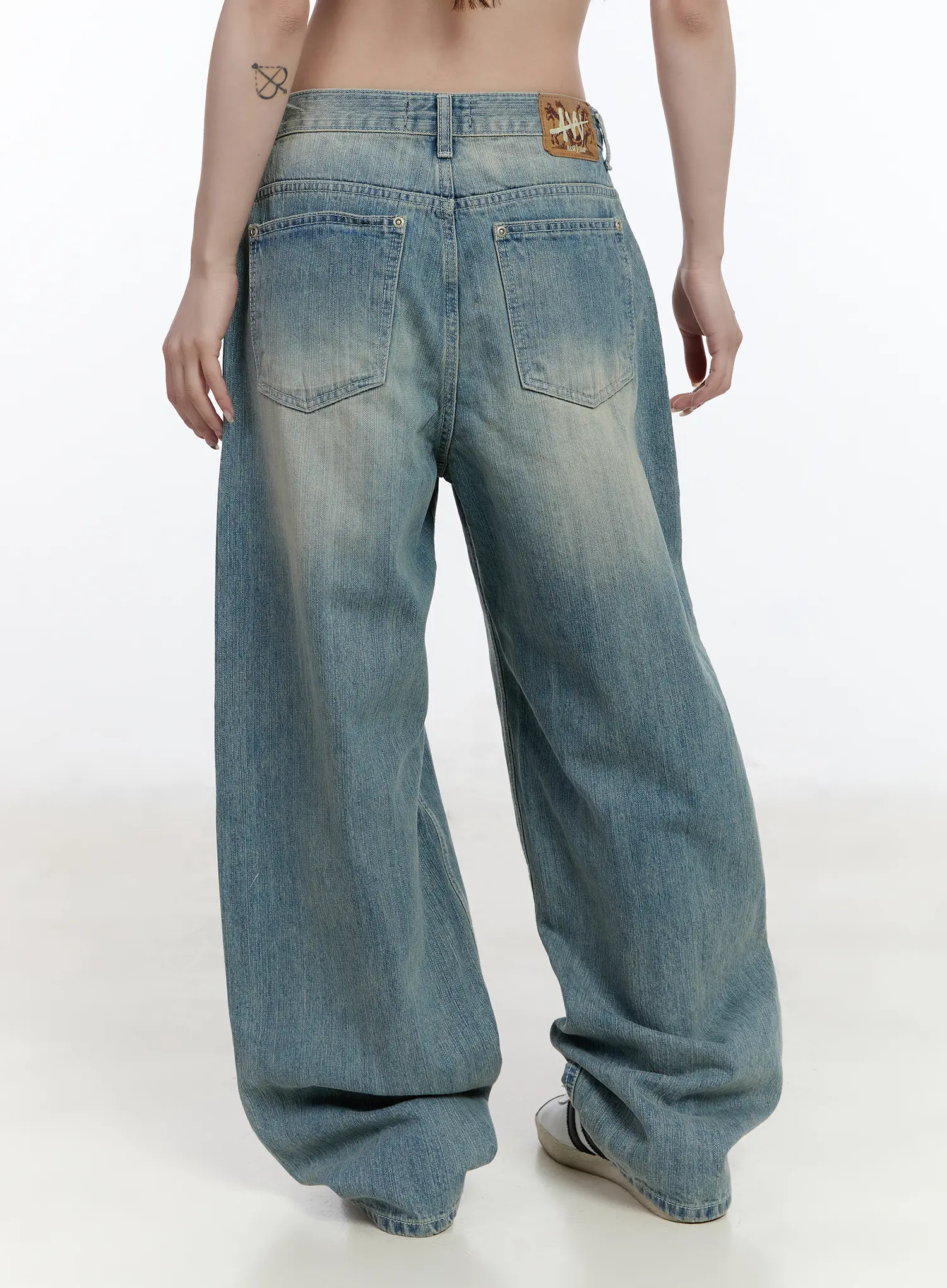 Adhara Vintage Baggy Jeans CA502 - Image 4