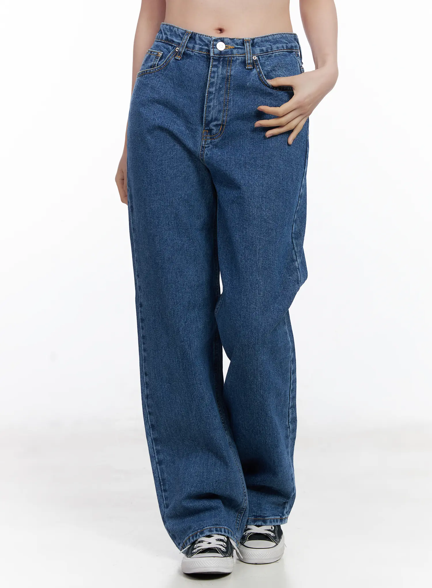 Aila Relaxed Fit Jeans CJ519