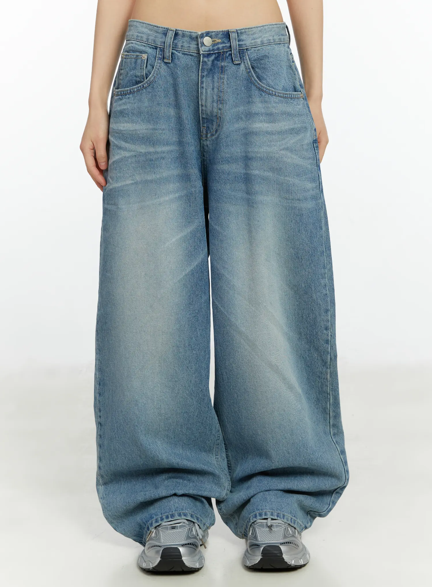 Alaiya Washed Baggy Jeans CF510