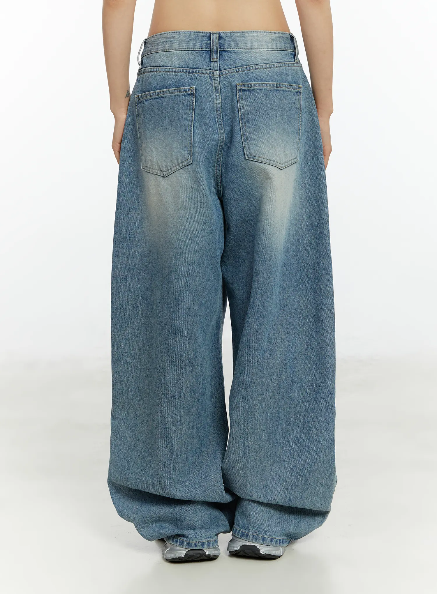Alaiya Washed Baggy Jeans CF510 - Image 6