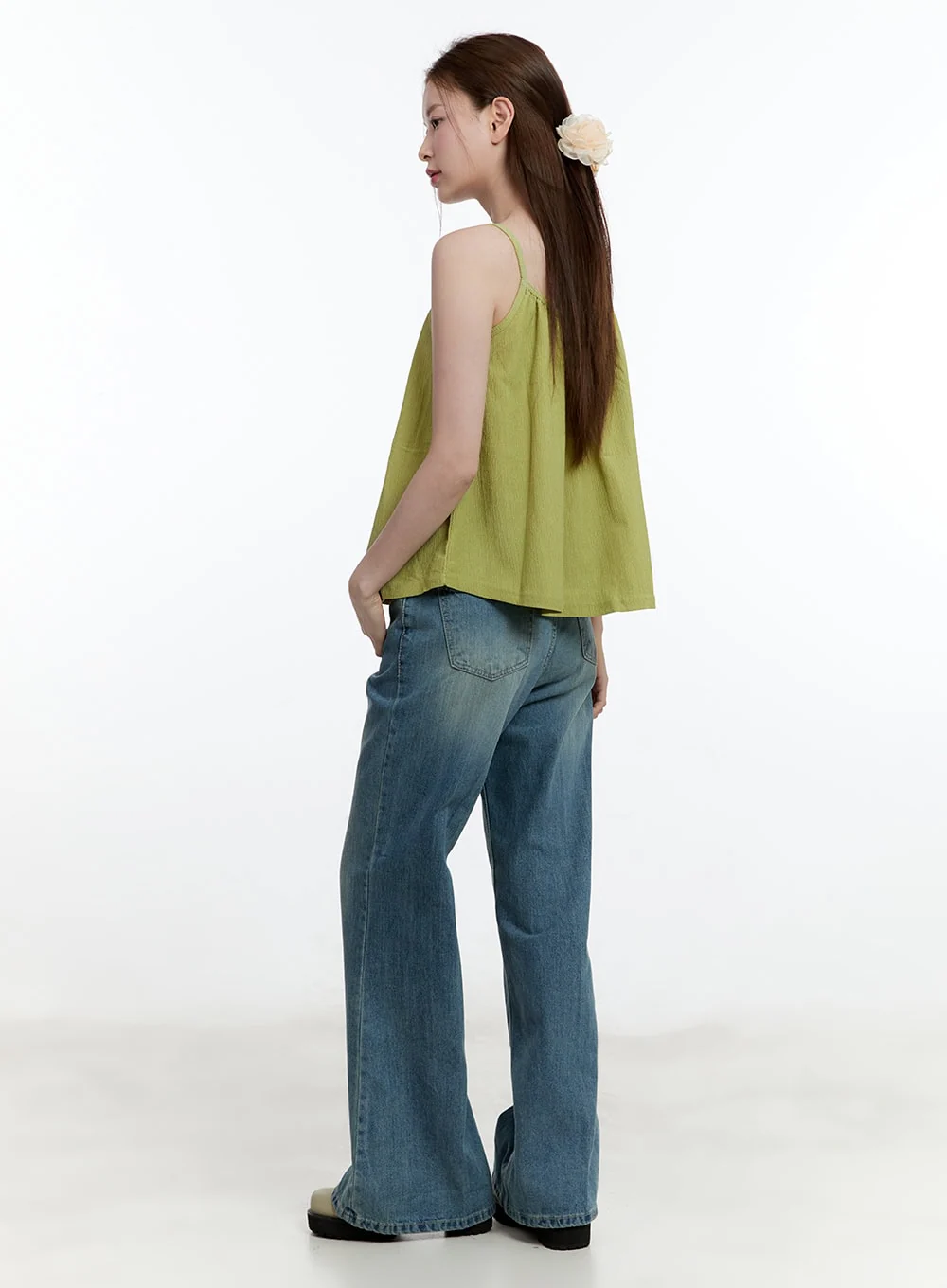 Aleks Relaxed-Fit Flared Jeans CM521 - Image 6