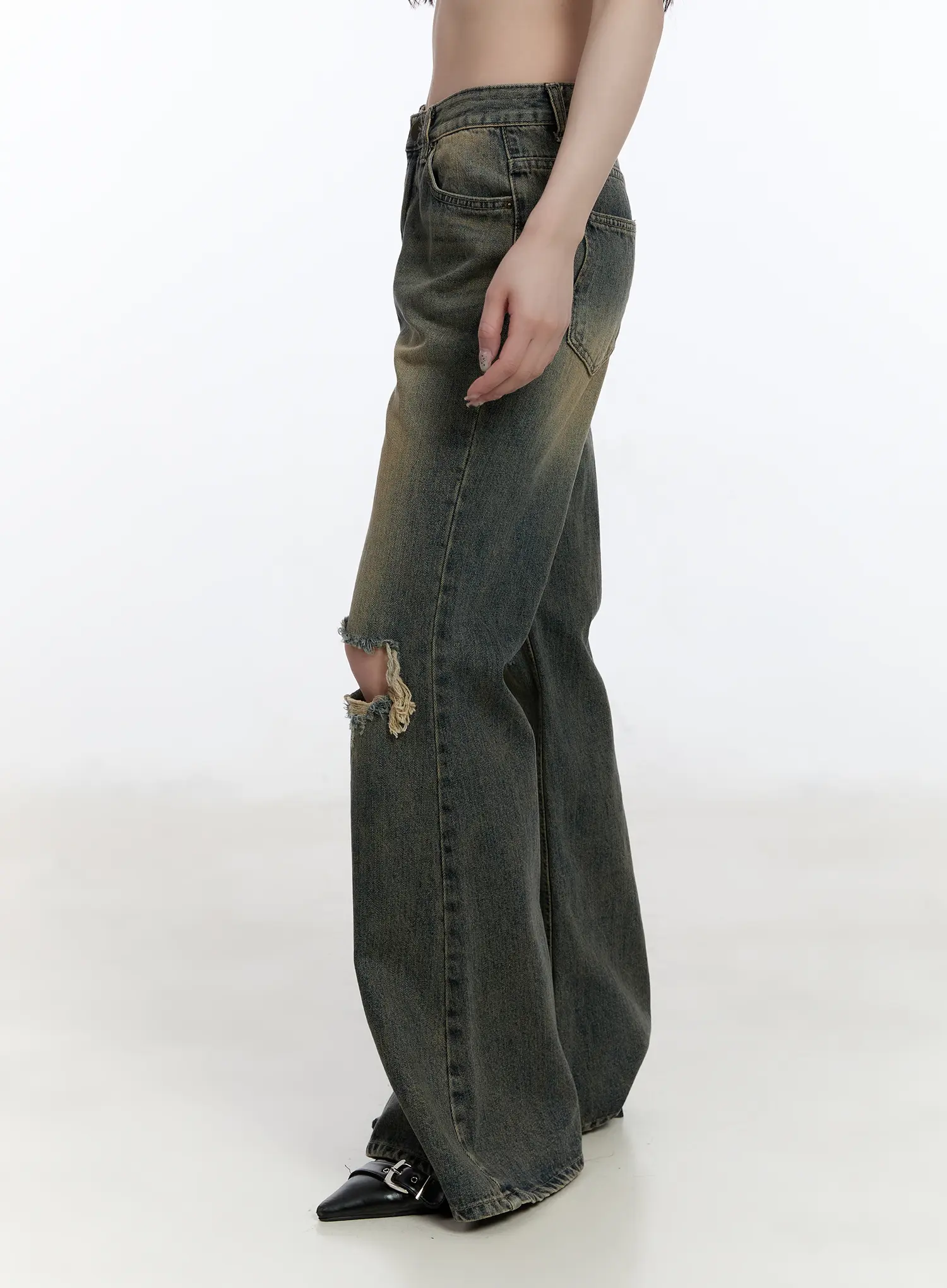 Andie Distressed Bootcut Jeans CA503 - Image 6