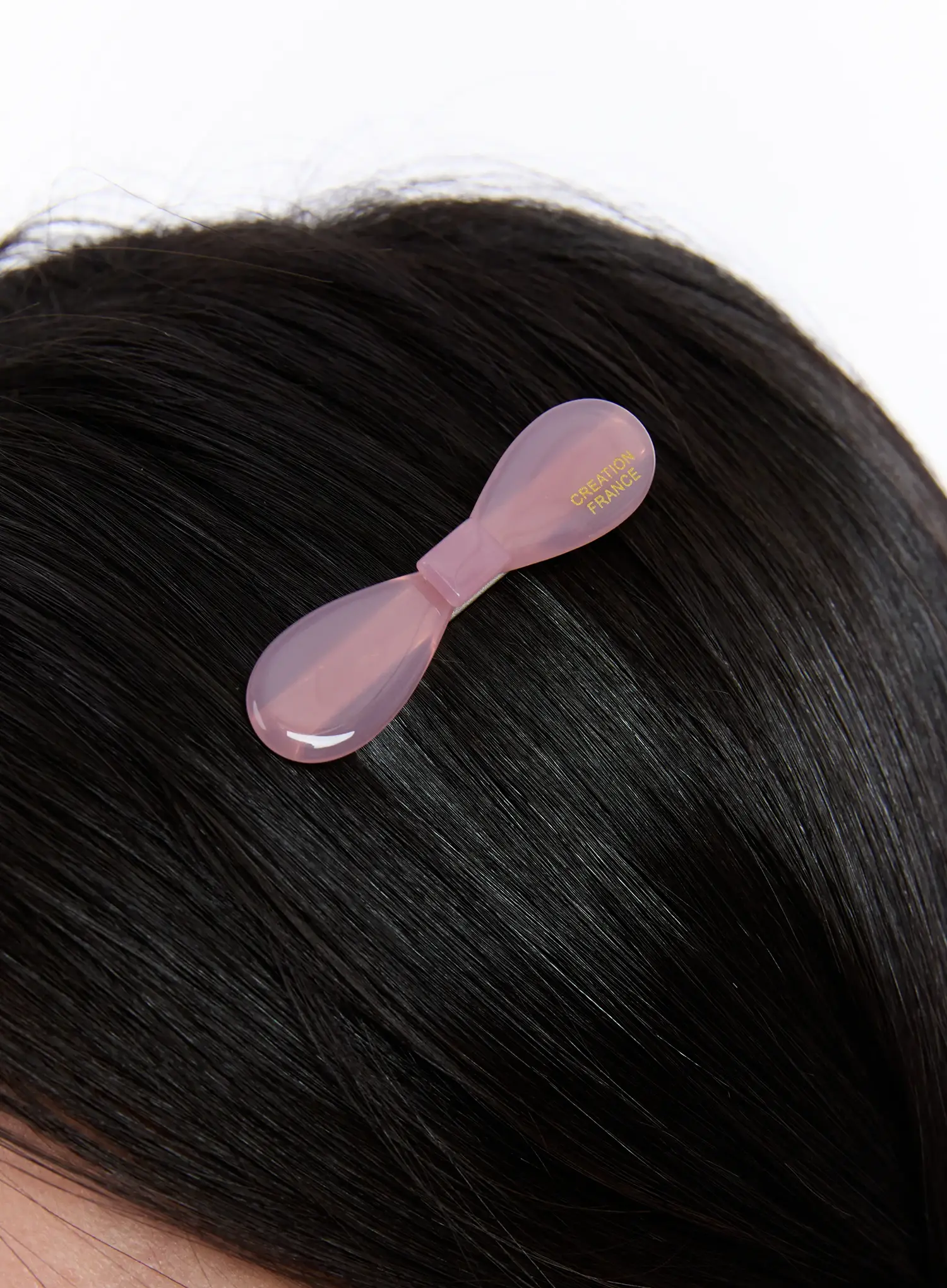 Aria Heart Wink Hair Pin IU527