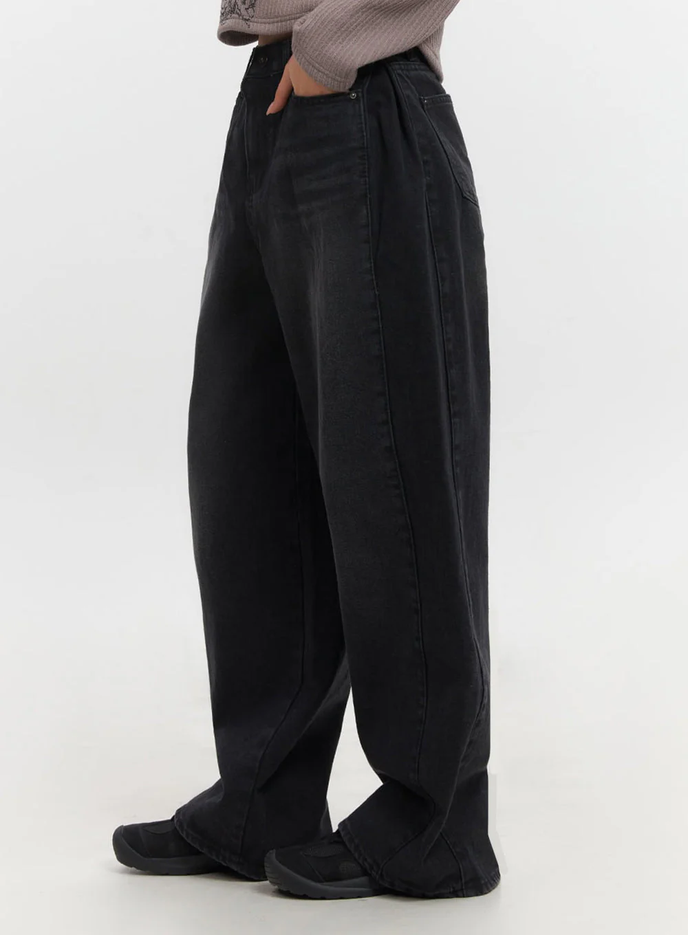 Ashly Wide-Leg Jeans IF511 - Image 9
