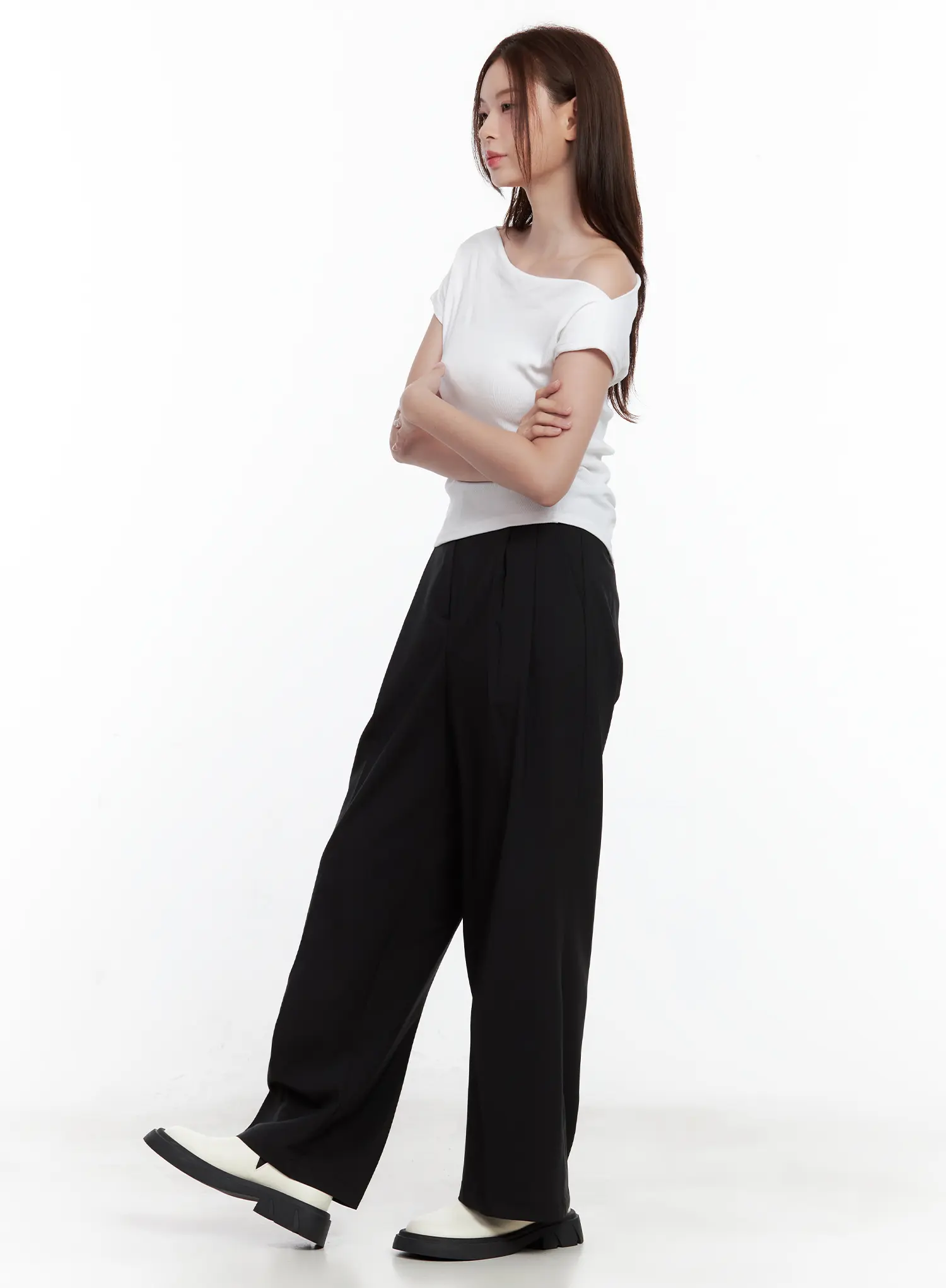 Asymmetrical Off-Shoulder Short-Sleeve Top CL502 - Image 4