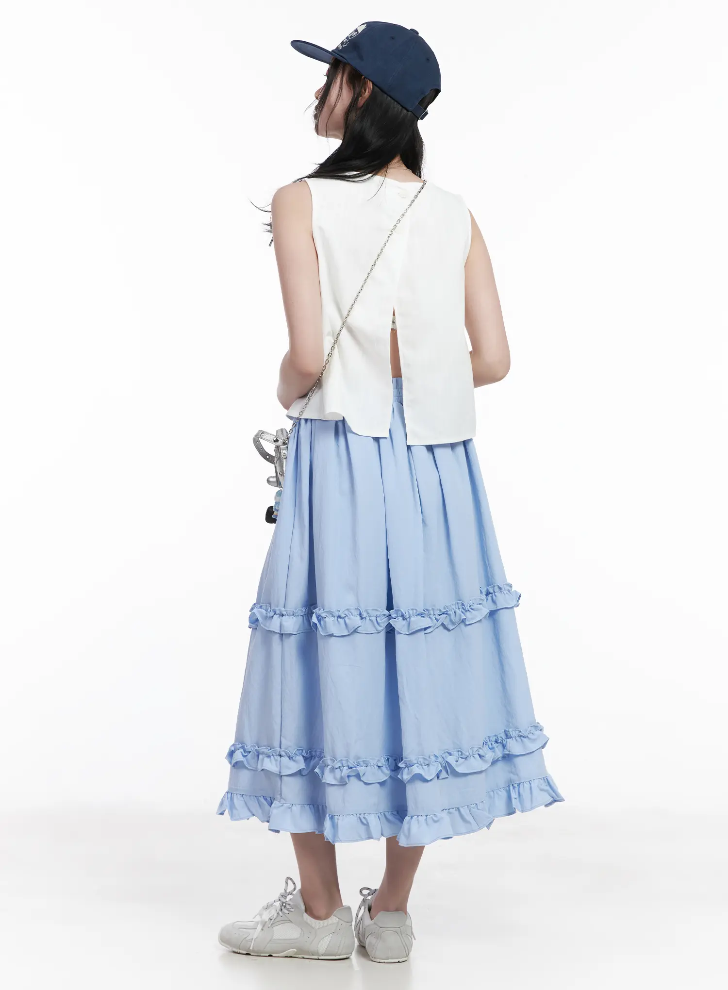 Back Button Sleeveless Top CA509 - Image 3