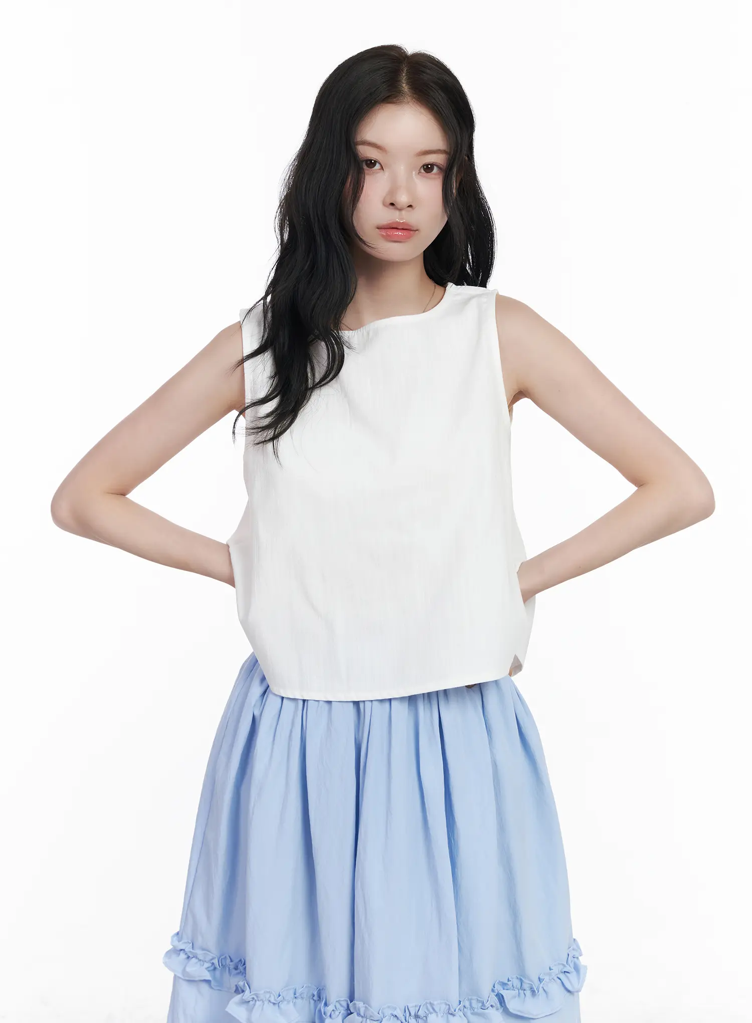 Back Button Sleeveless Top CA509 - Image 4