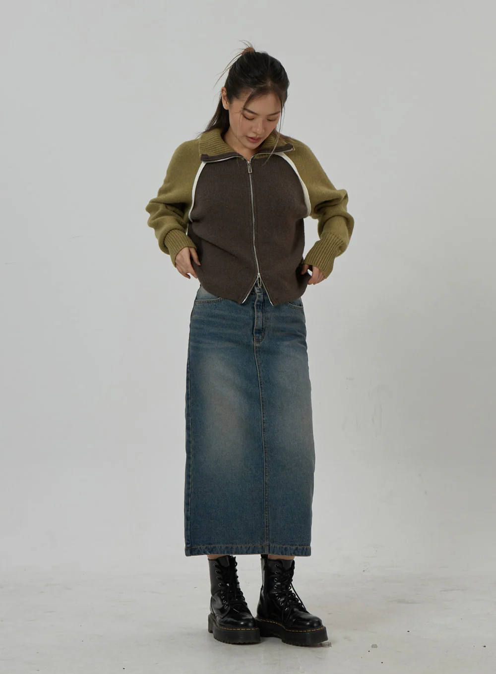 Back Slit Denim Maxi Skirt CD23 - Image 6