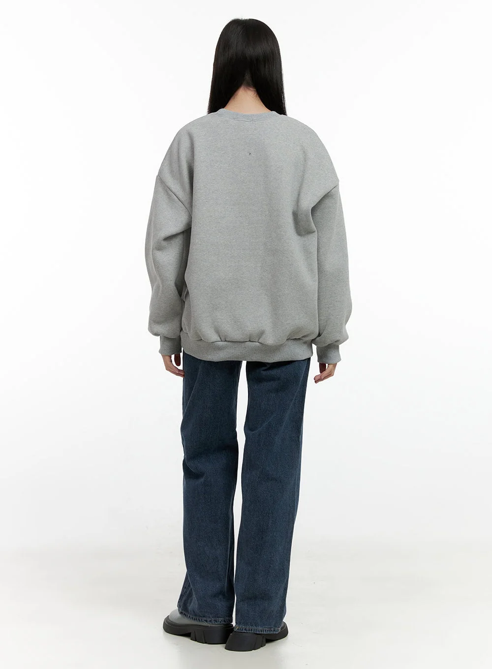 Bear Graphic Crewneck Sweatshirt ON408 - Image 5