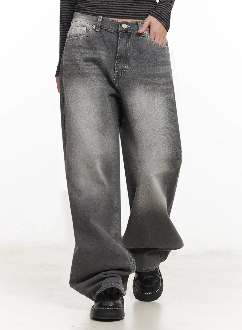 Becca Washed Straight-Leg Jeans IM524 - Image 10