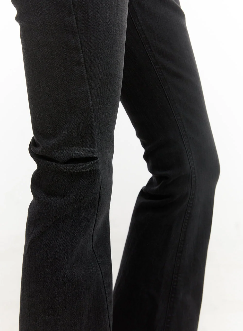 Belle Slim Fit Flared Jeans CD410 - Image 4