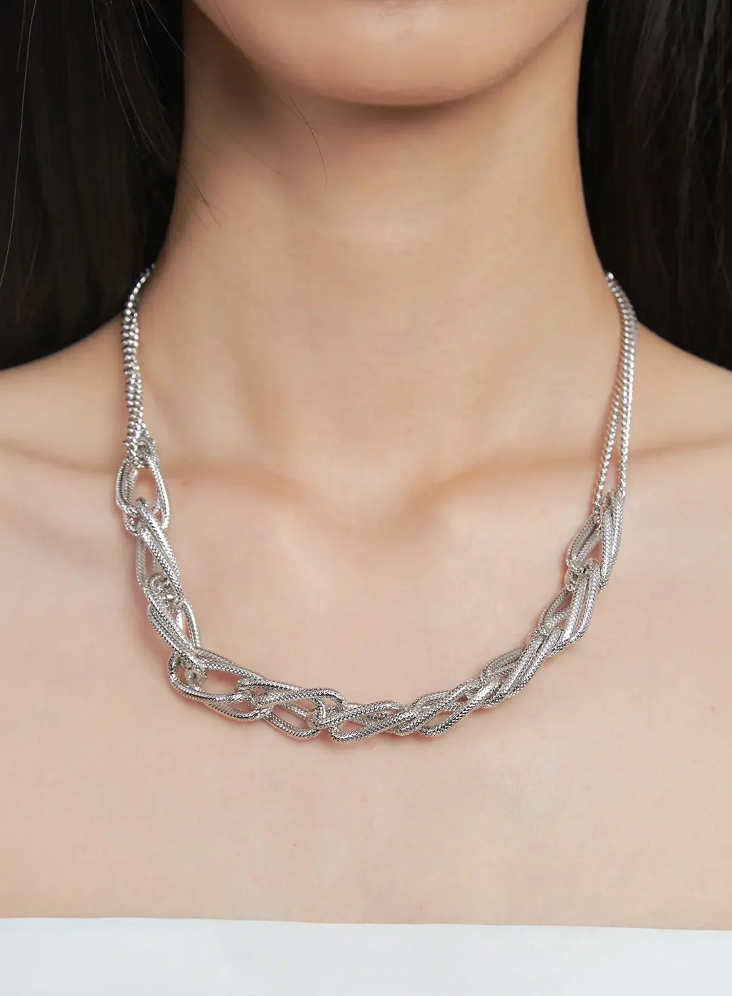 Bianca Bold Double Chain Necklace IU512
