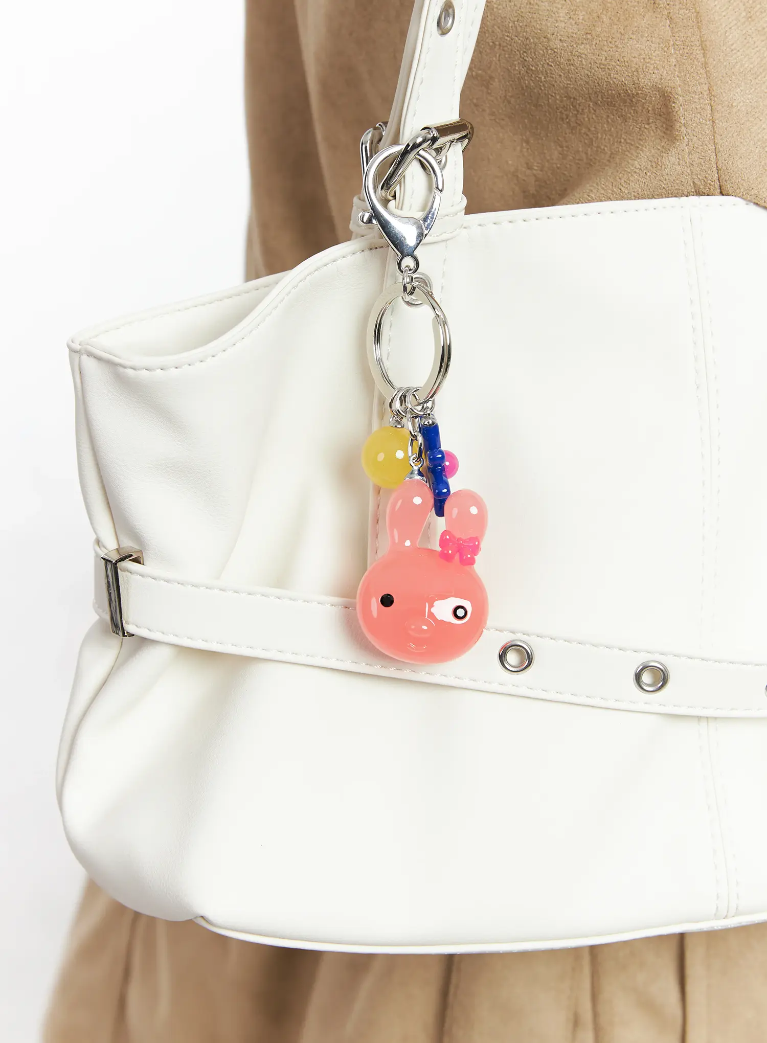 Bold Bunny Keychain CO503 - Image 4