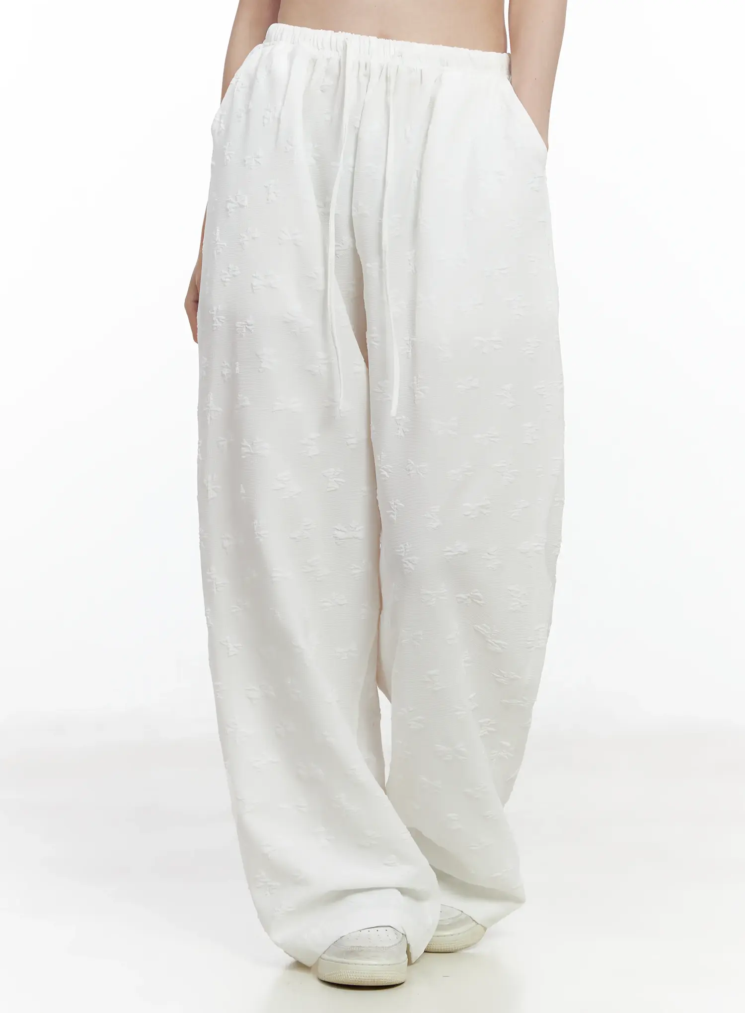 Bow Embossed Wide Pants IF525 - Image 6