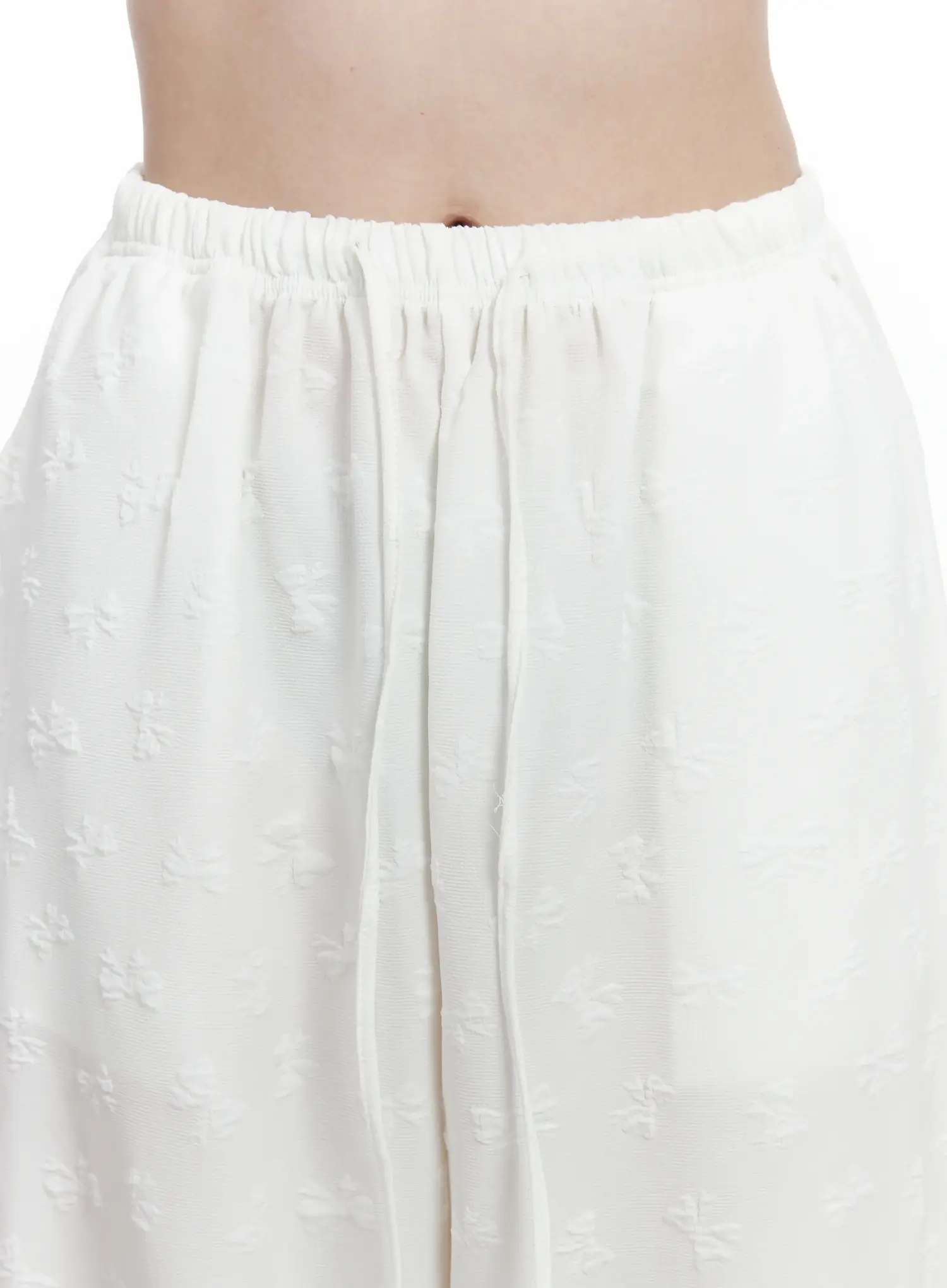 Bow Embossed Wide Pants IF525 - Image 9