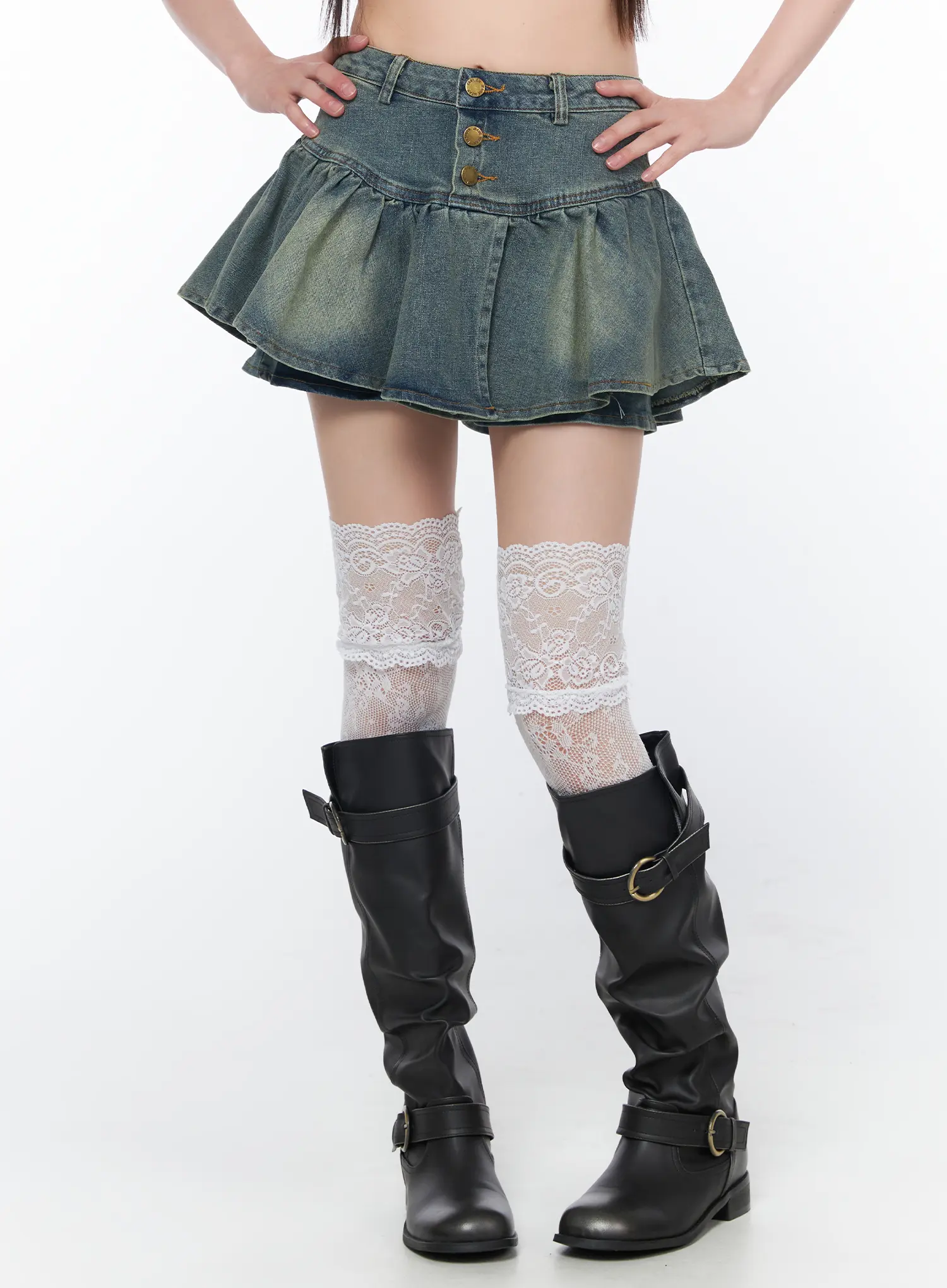 Buttoned Pleated Mini Skirt CA528