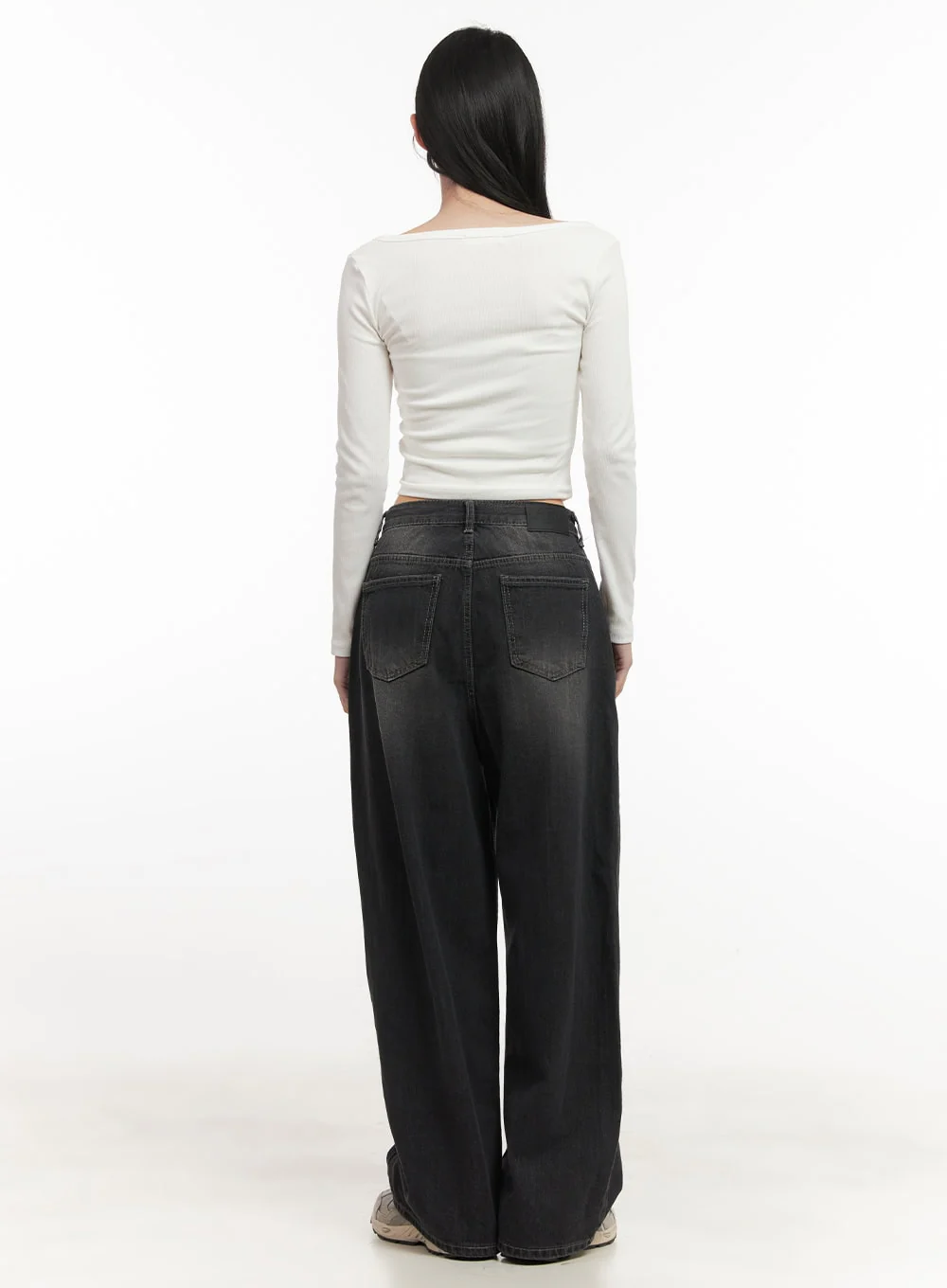Buttoned Slim-Fit Crop Top CF514 - Image 7