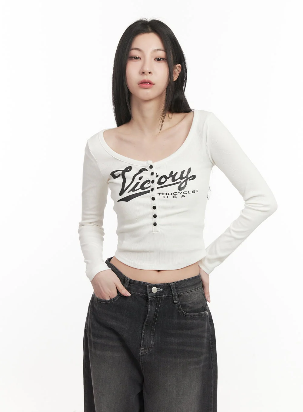 Buttoned Slim-Fit Crop Top CF514 - Image 8
