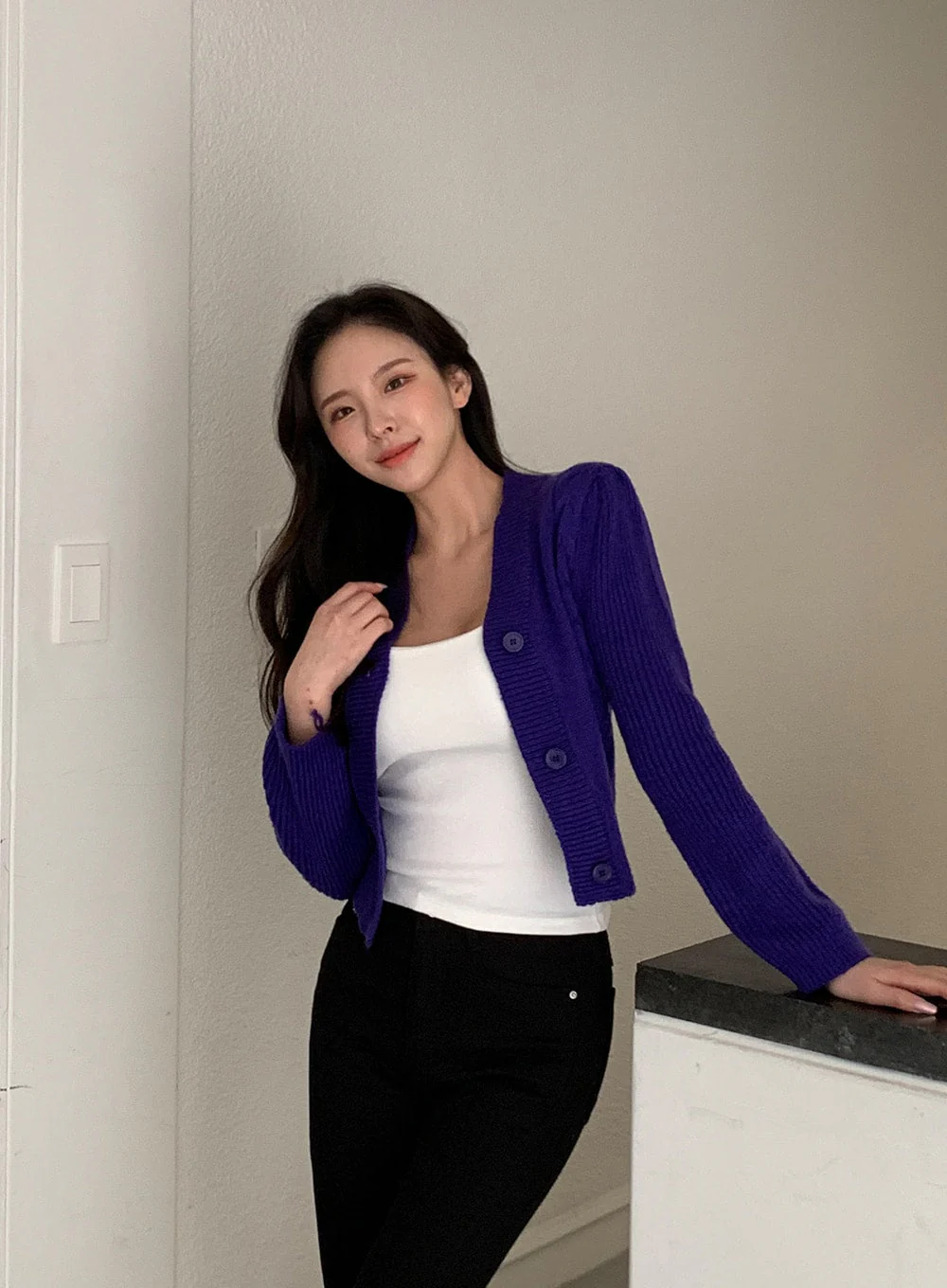 Cable Knit Cropped Cardigan J31 - Image 19