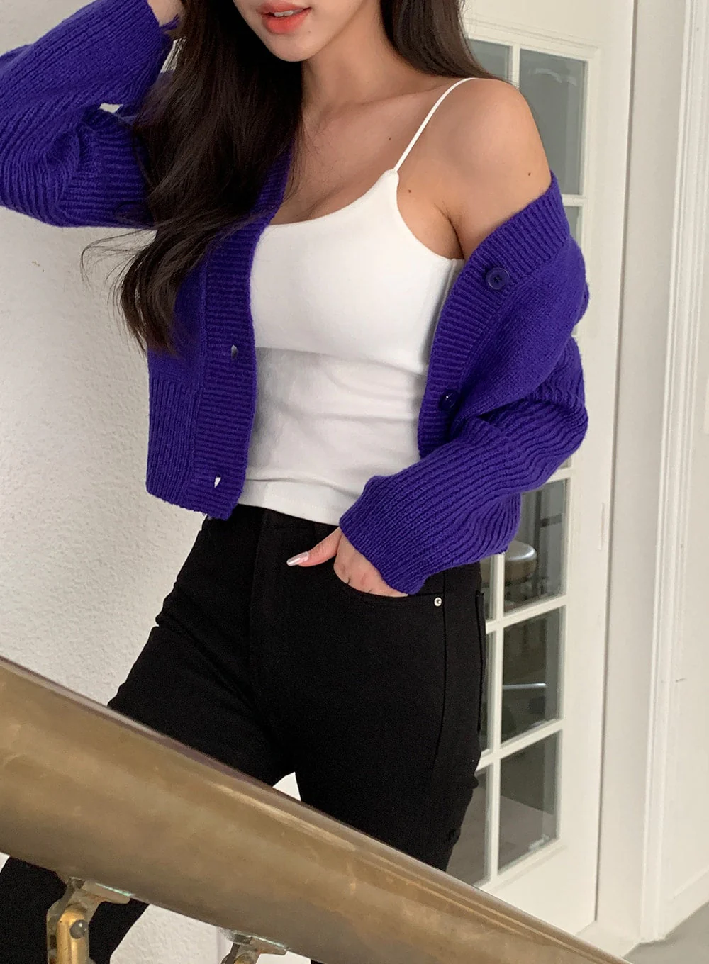 Cable Knit Cropped Cardigan J31 - Image 4