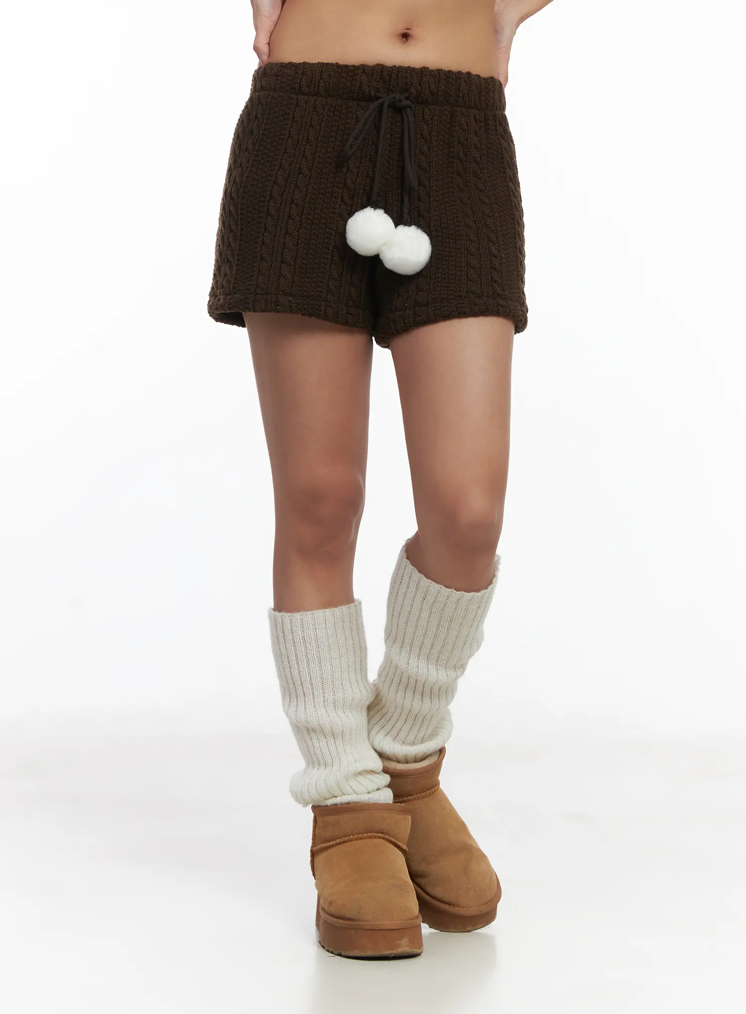 Cable Knit Pom-Pom Shorts CJ512 - Image 9