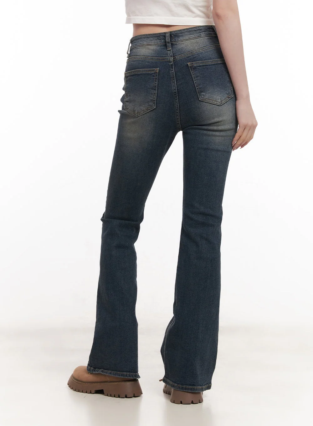 Camilla Washed Bootcut Jeans CM517 - Image 4
