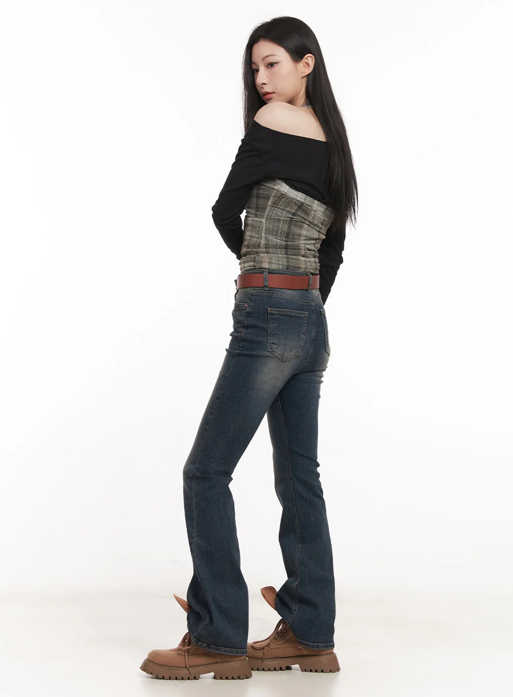 Camilla Washed Bootcut Jeans CM517 - Image 6