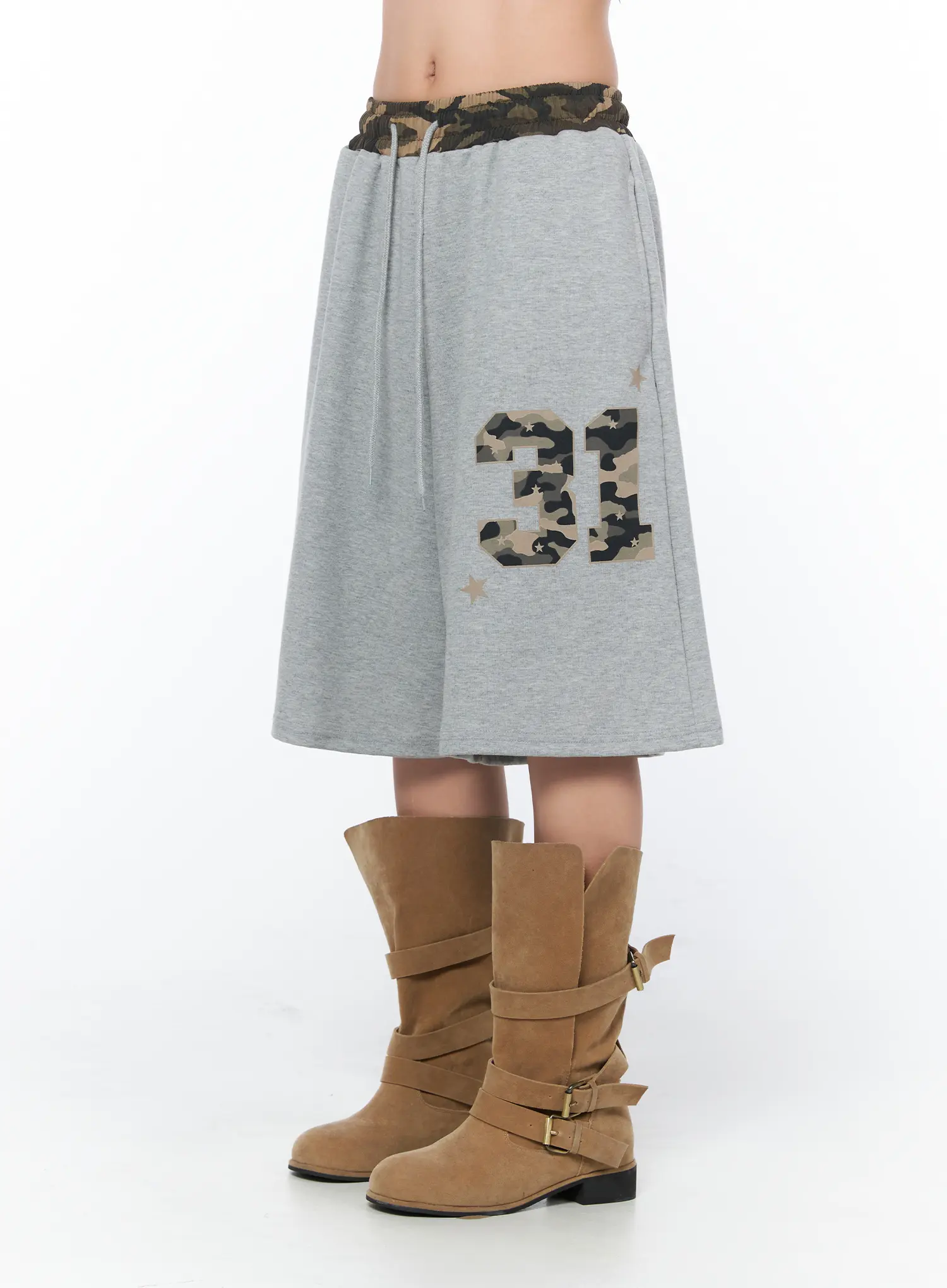 Camo Print Bermuda Shorts CY513 - Image 2