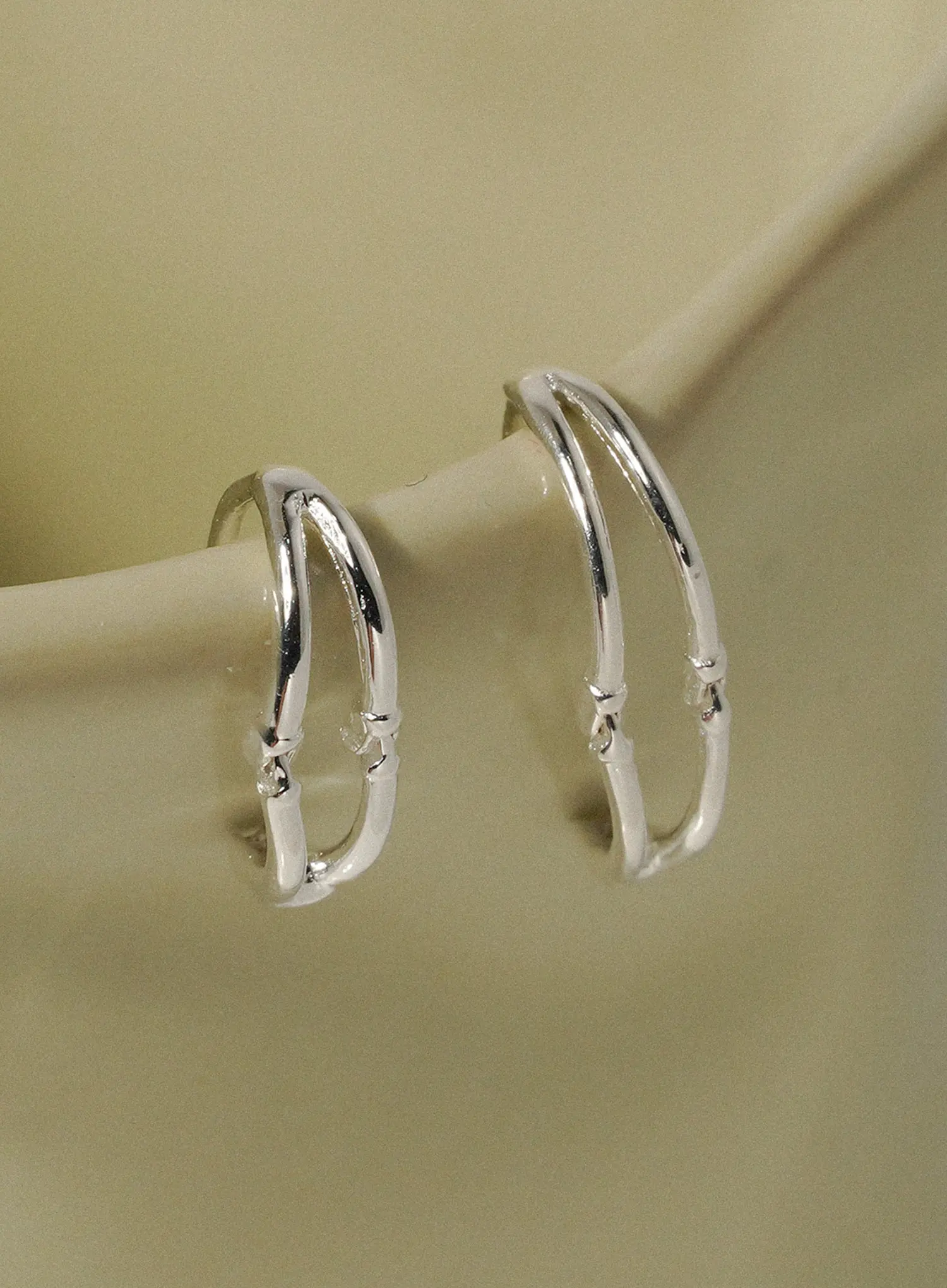 Carson Minimal Snap Earring (1pc) IU506 - Image 2