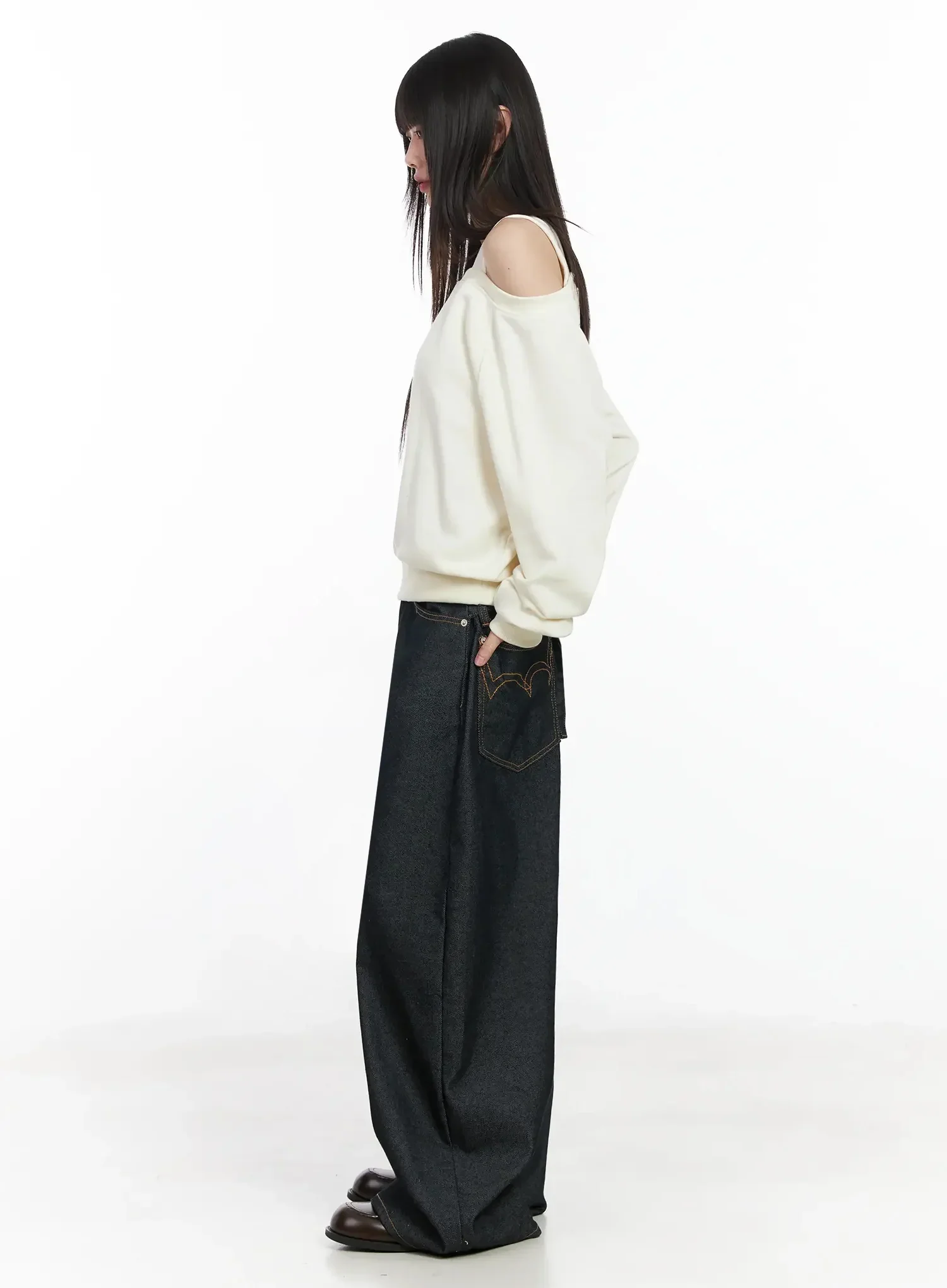 Casual Asymmetric Sweatshirt IM523 - Image 11