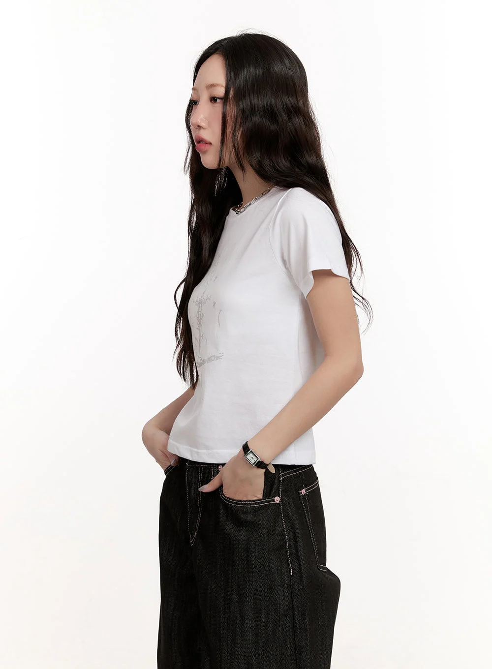 Casual Graphic Crop Tee CM510 - Image 4