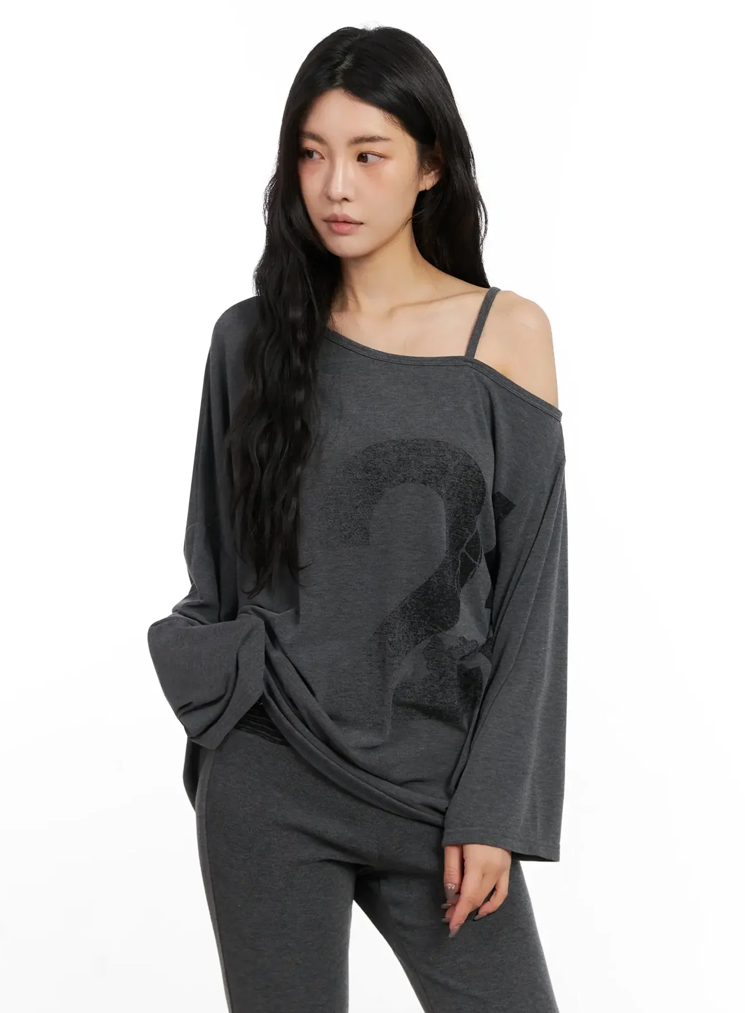 Casual Graphic Long Sleeve Off-Shoulder Top IN528 - Image 4