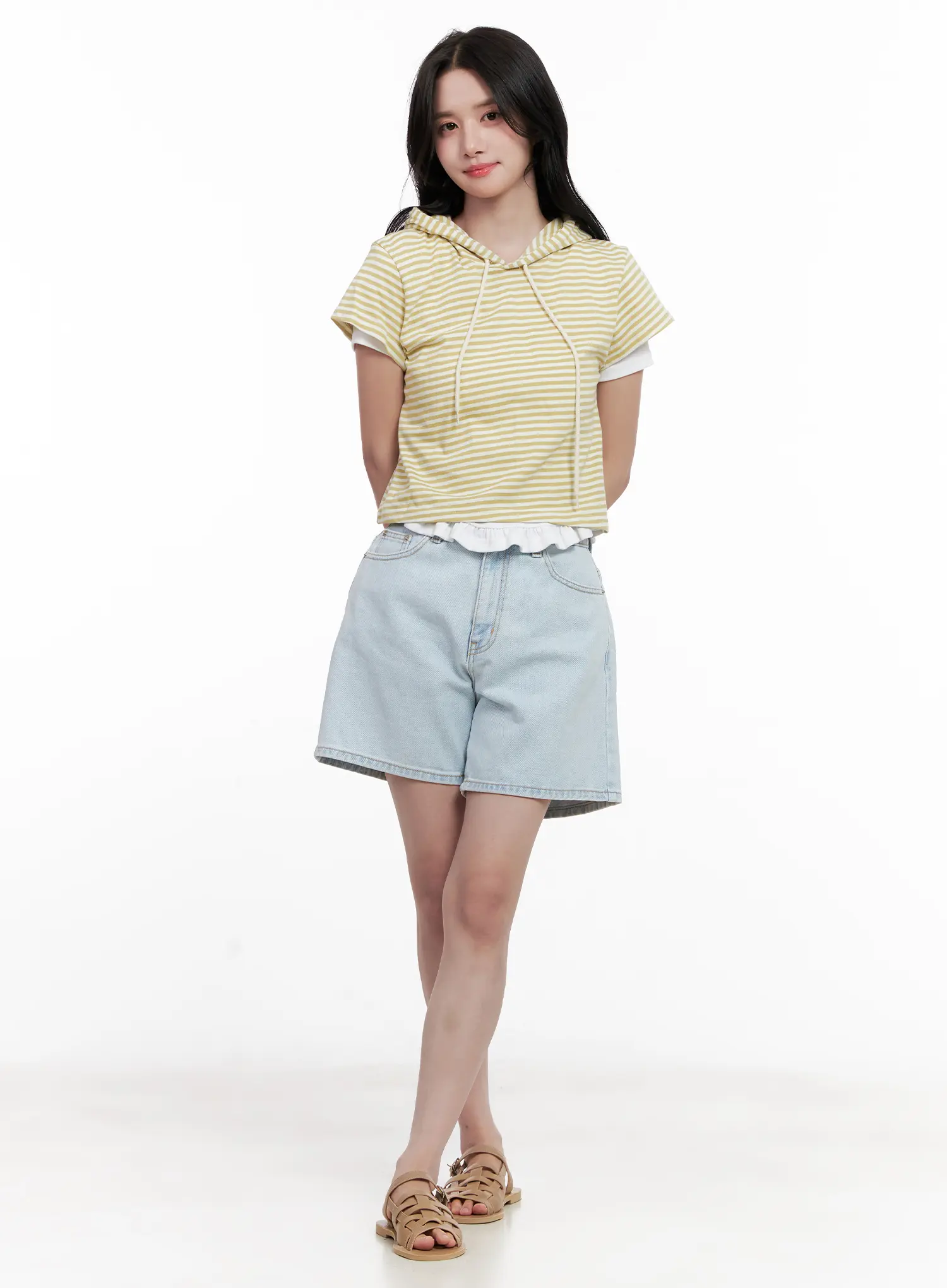 Casual Light-Wash Denim Shorts CL516