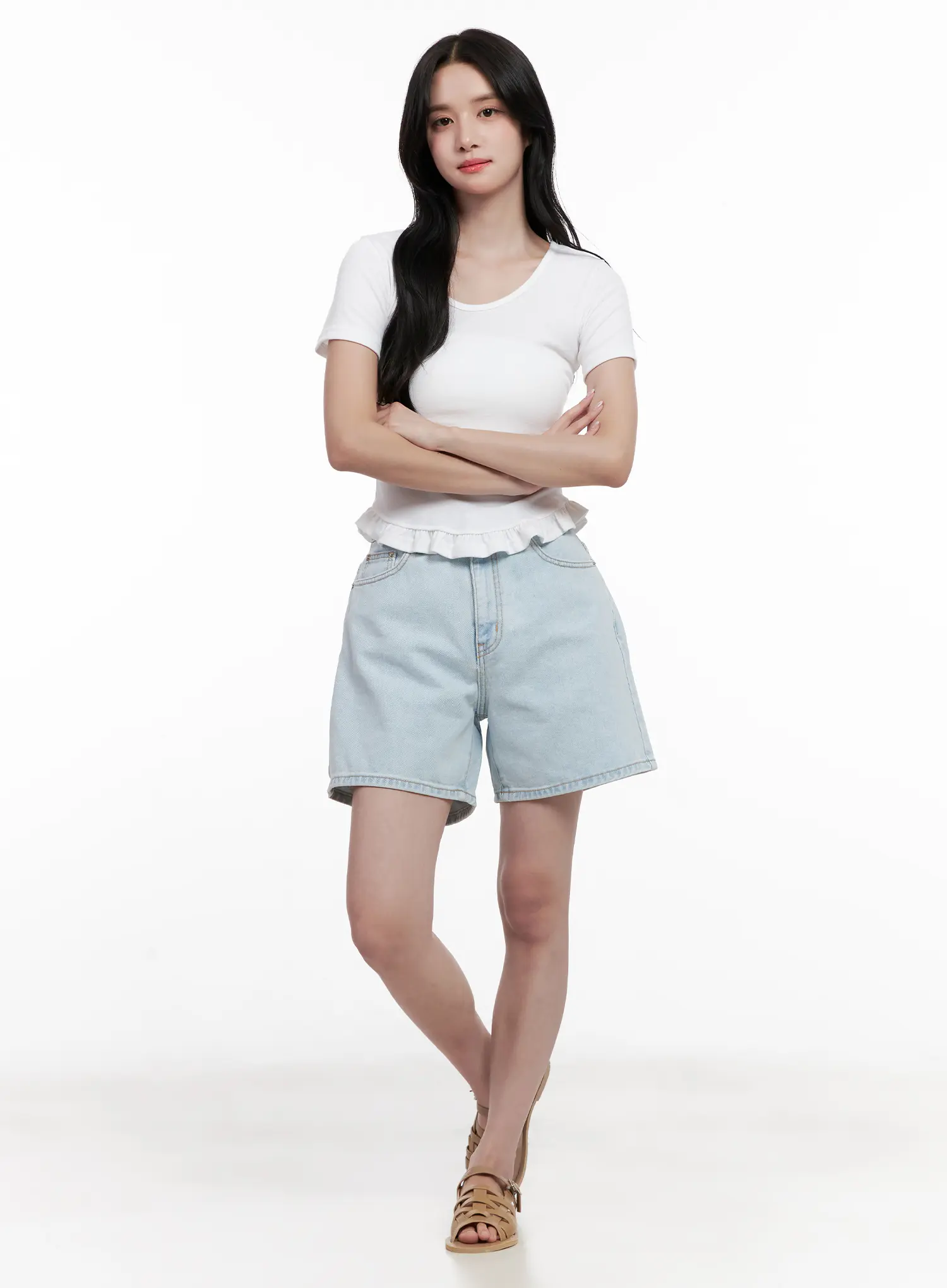 Casual Light-Wash Denim Shorts CL516 - Image 5