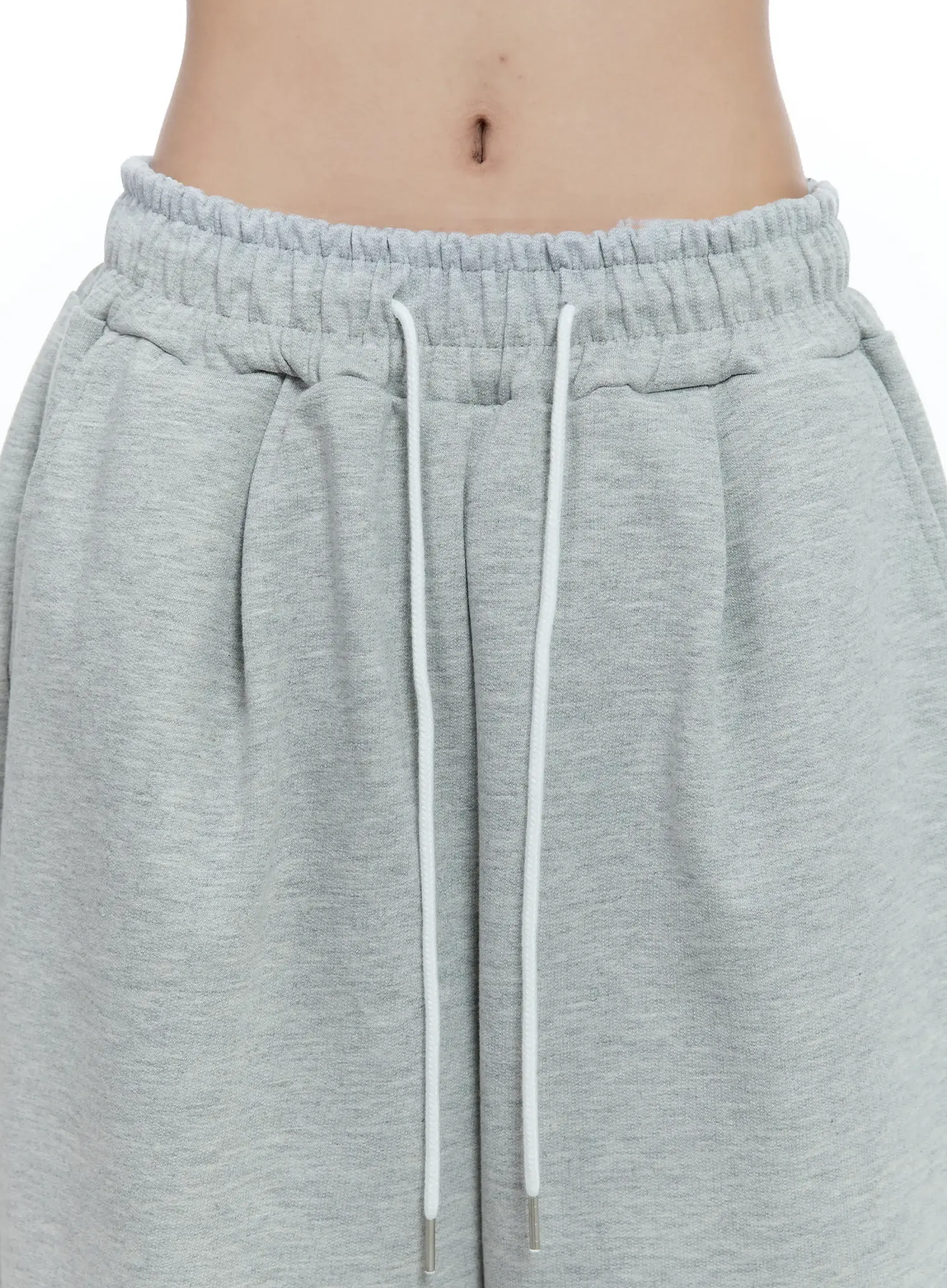 Casual Wide-Leg Bermuda Sweatshorts CG513 - Image 3