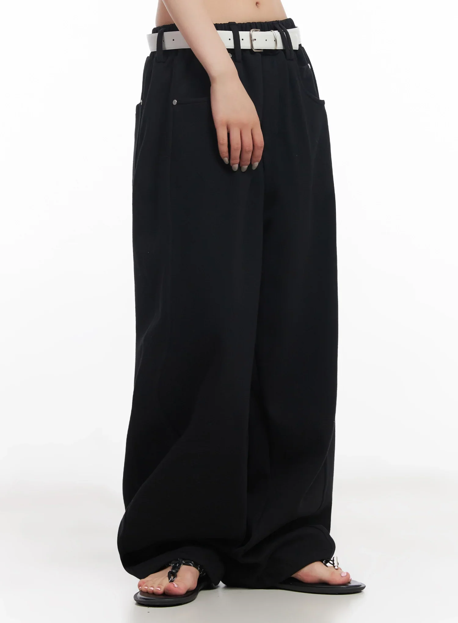 Chaeryeong Belted Wide-Leg Sweatpants IC503 - Image 11