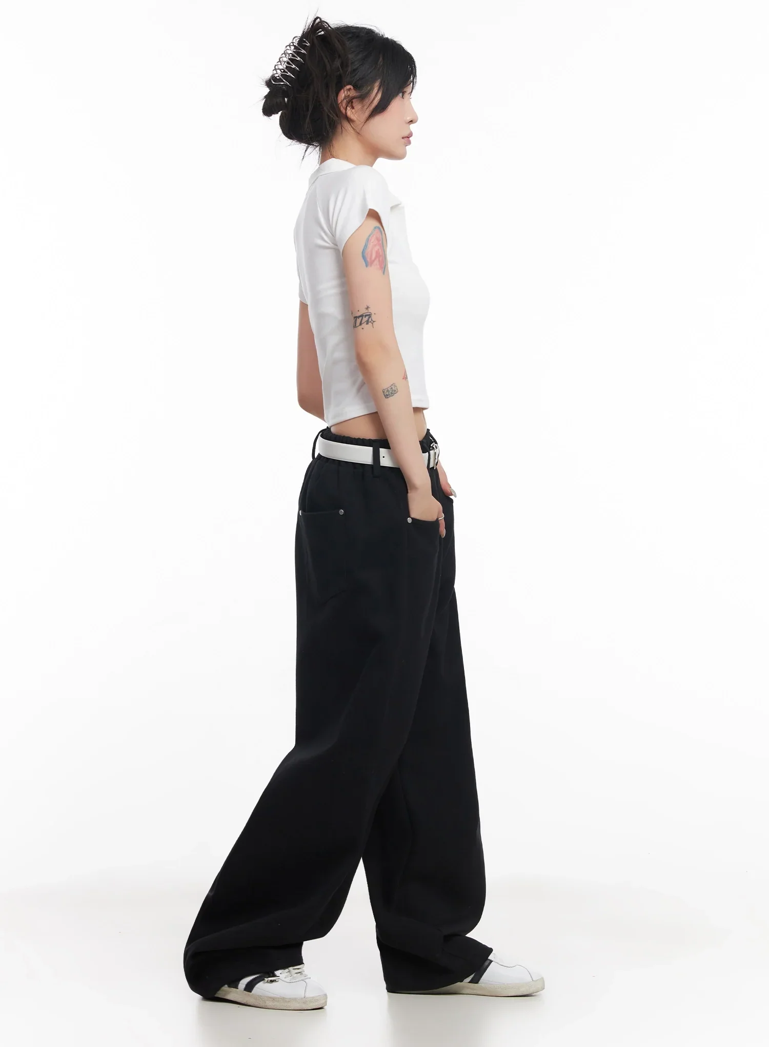 Chaeryeong Belted Wide-Leg Sweatpants IC503 - Image 14