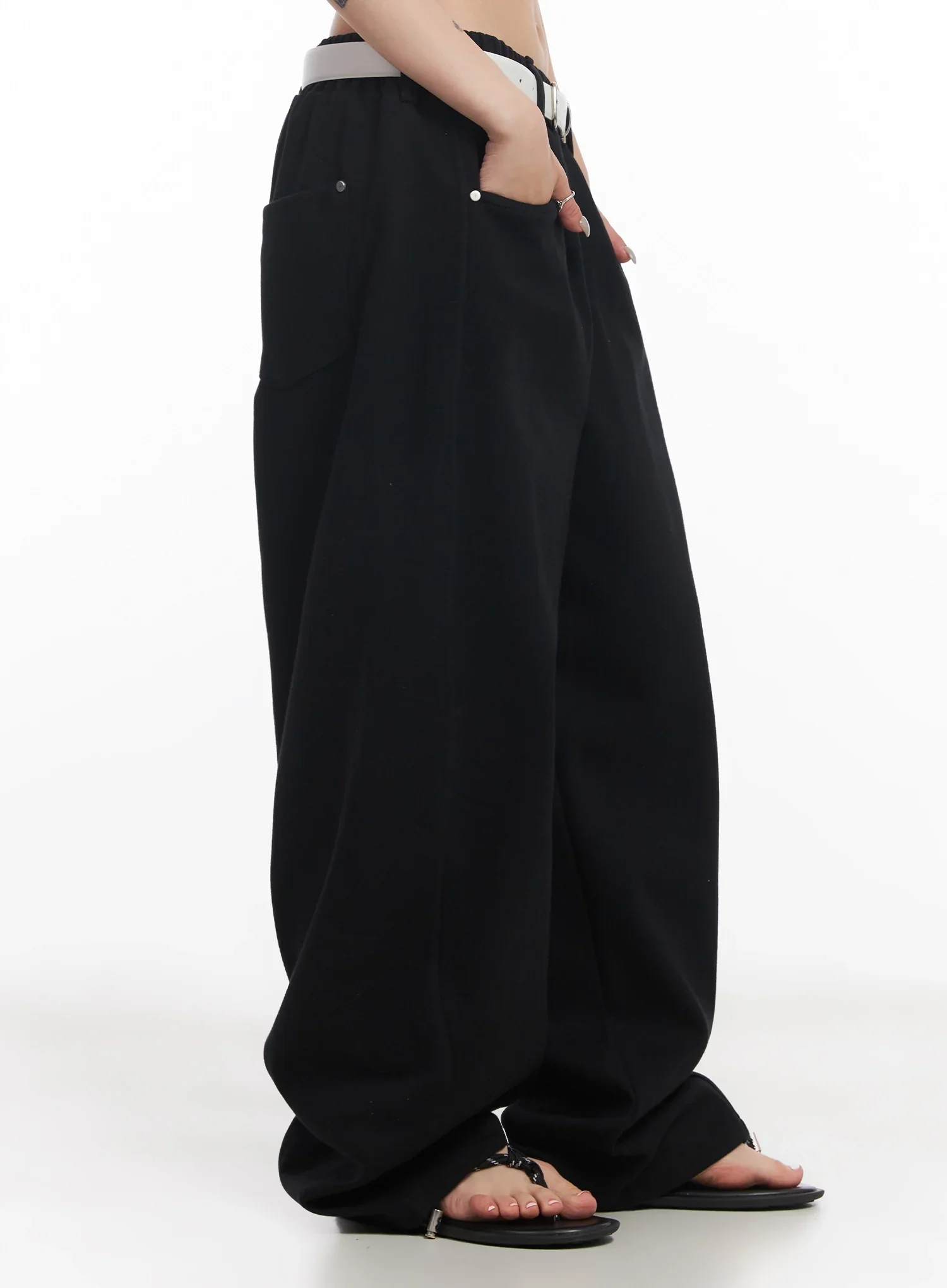 Chaeryeong Belted Wide-Leg Sweatpants IC503 - Image 8