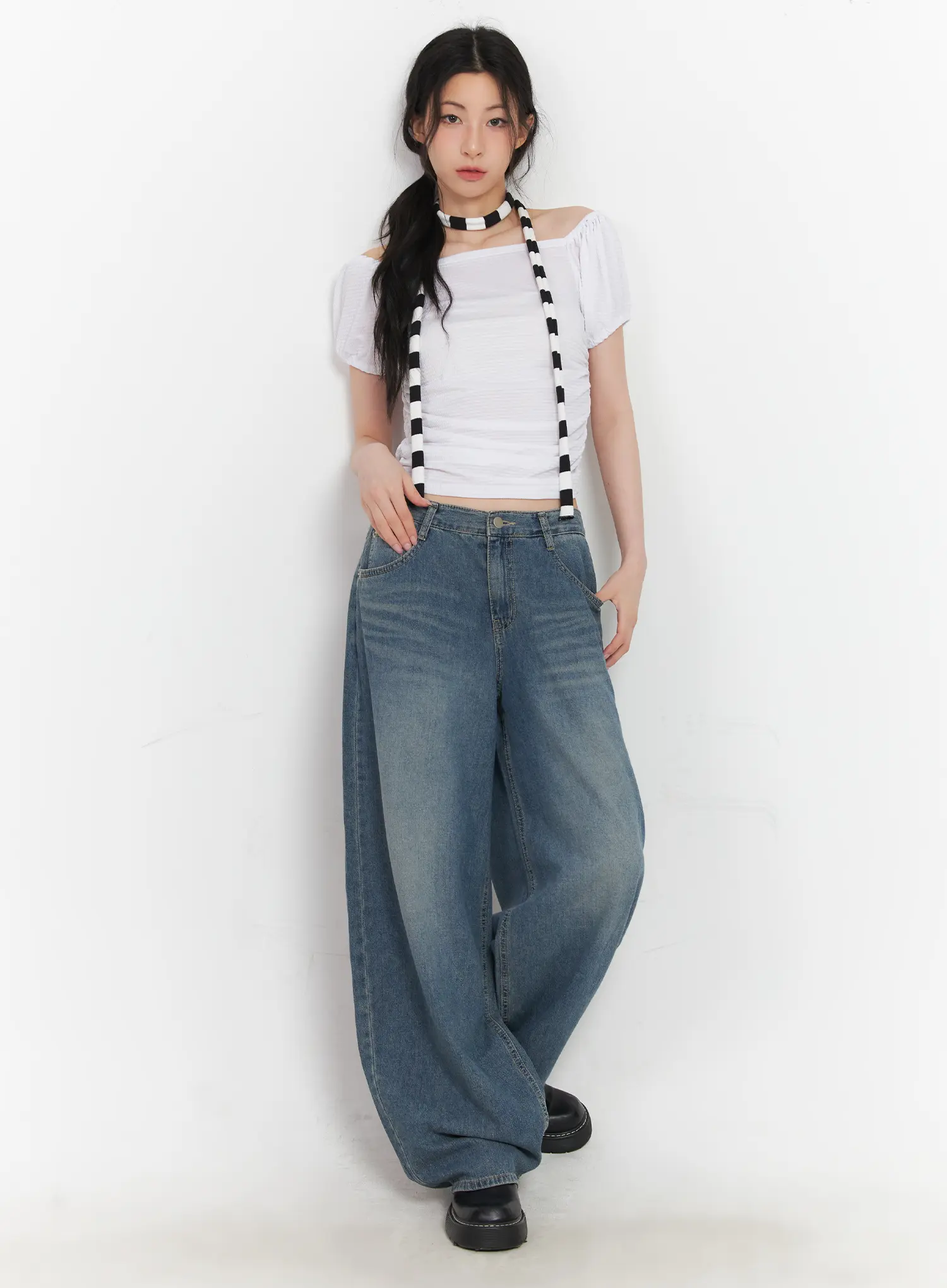 Chaewon Washed Wide-Leg Jeans CU511 - Image 2