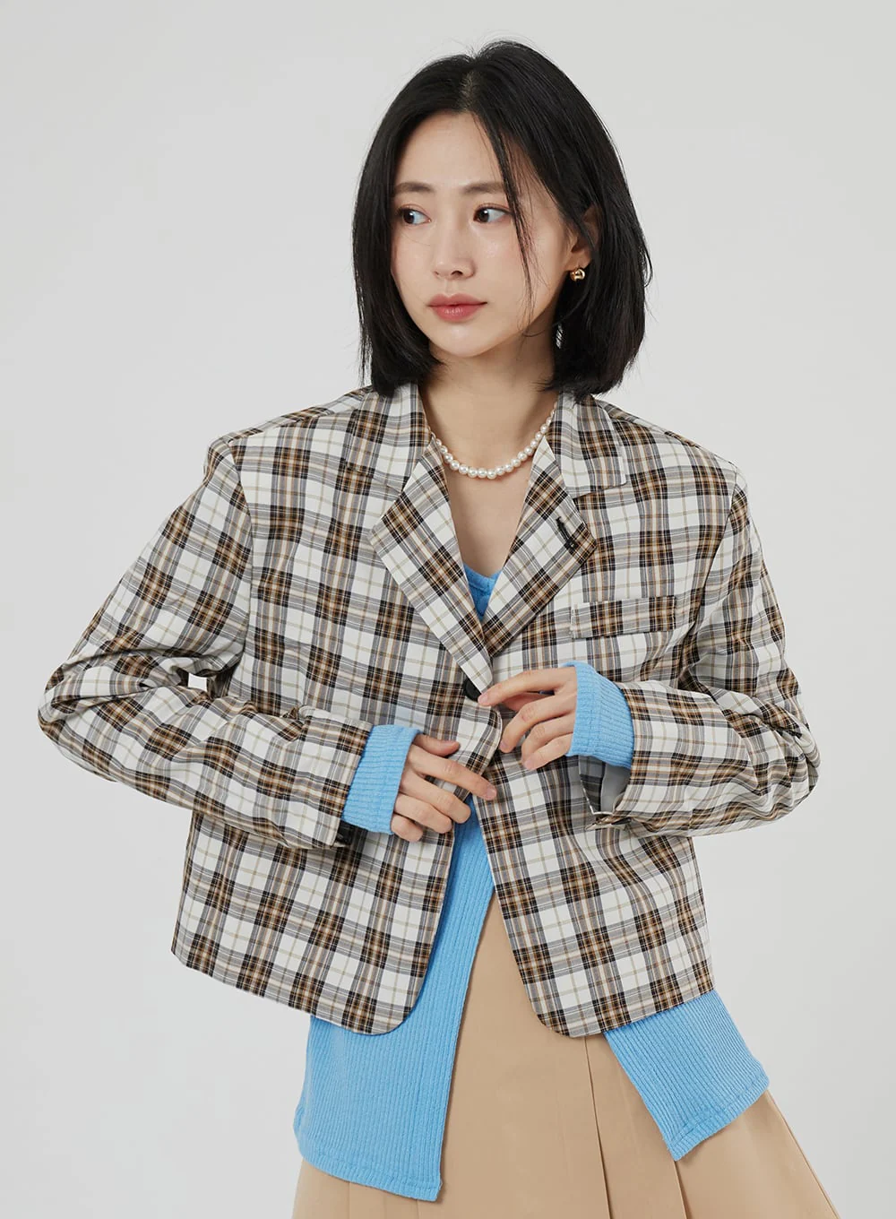 Check Pattern Crop Blazer OF310 - Image 11