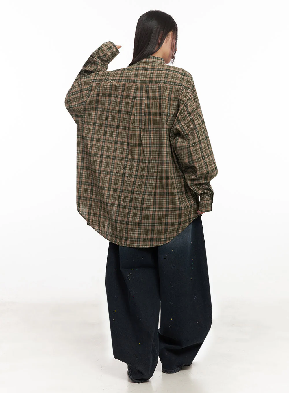Checkered Oversize Collared T-Shirt IM525 - Image 10