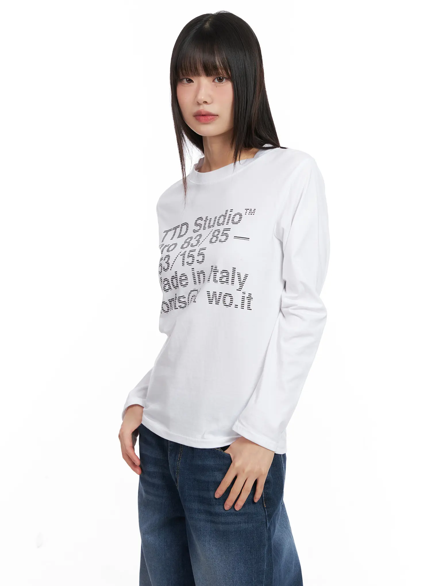 Chic Lettering Long Sleeve Tee CN521