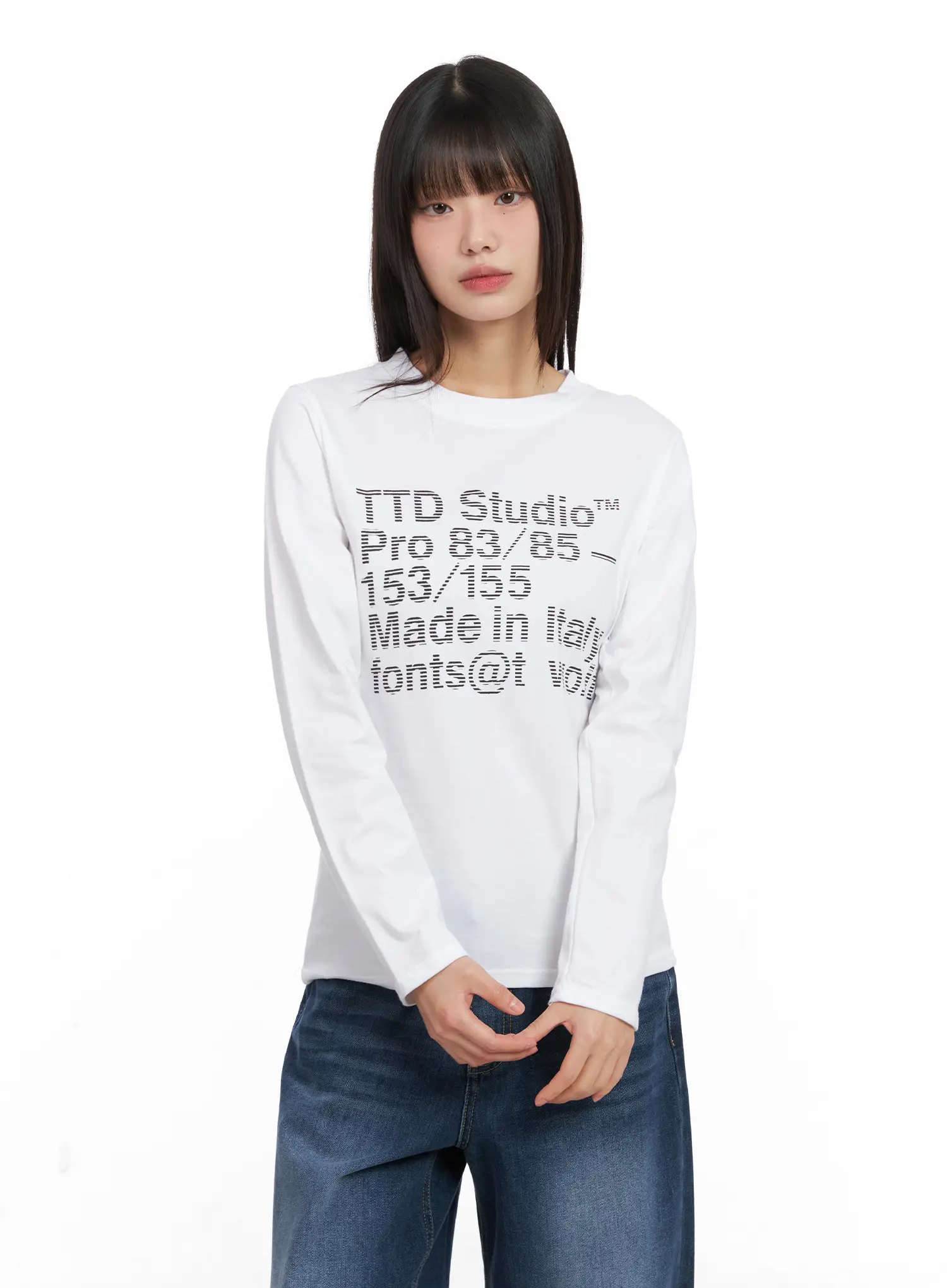 Chic Lettering Long Sleeve Tee CN521 - Image 8