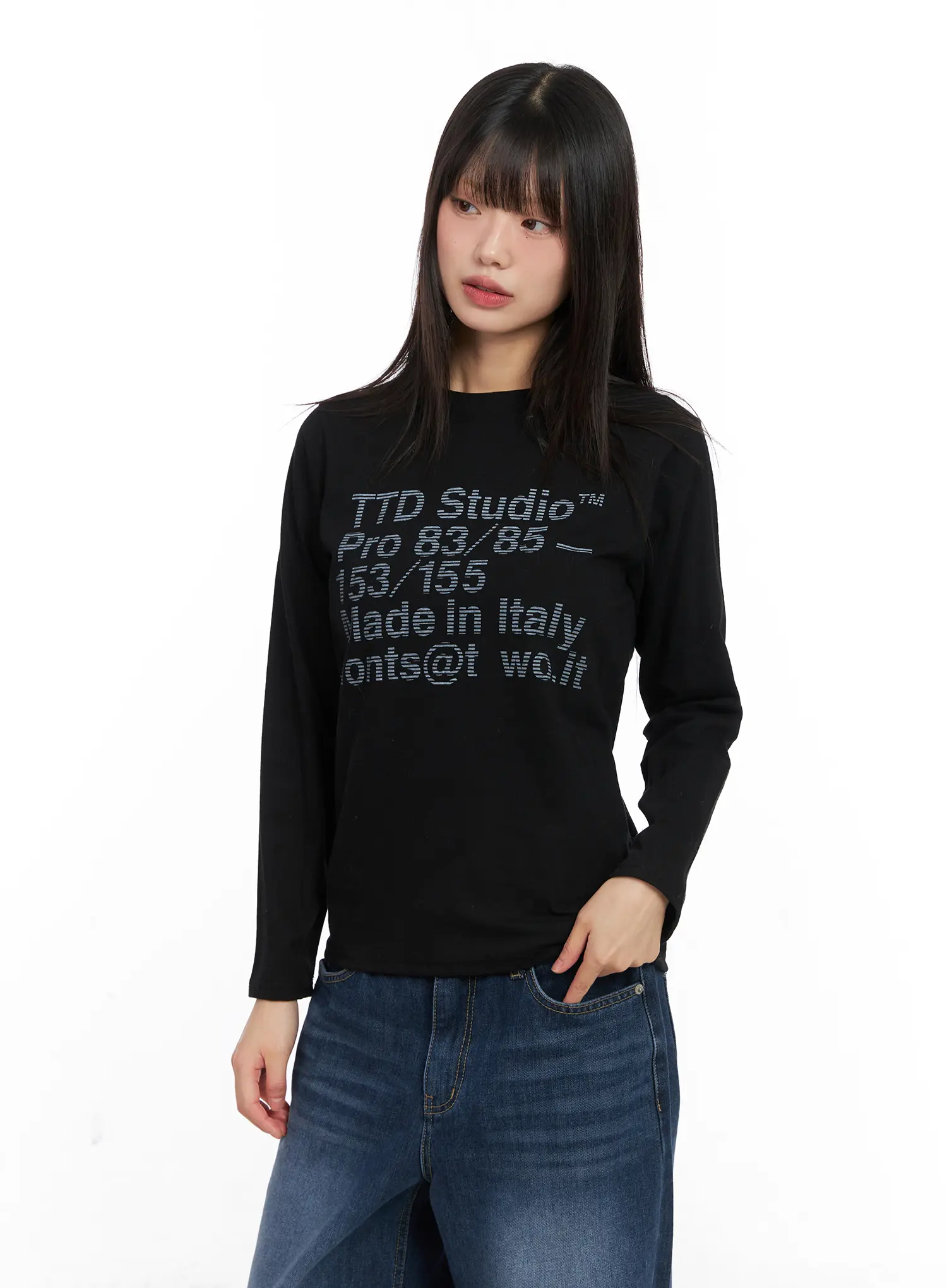 Chic Lettering Long Sleeve Tee CN521 - Image 9