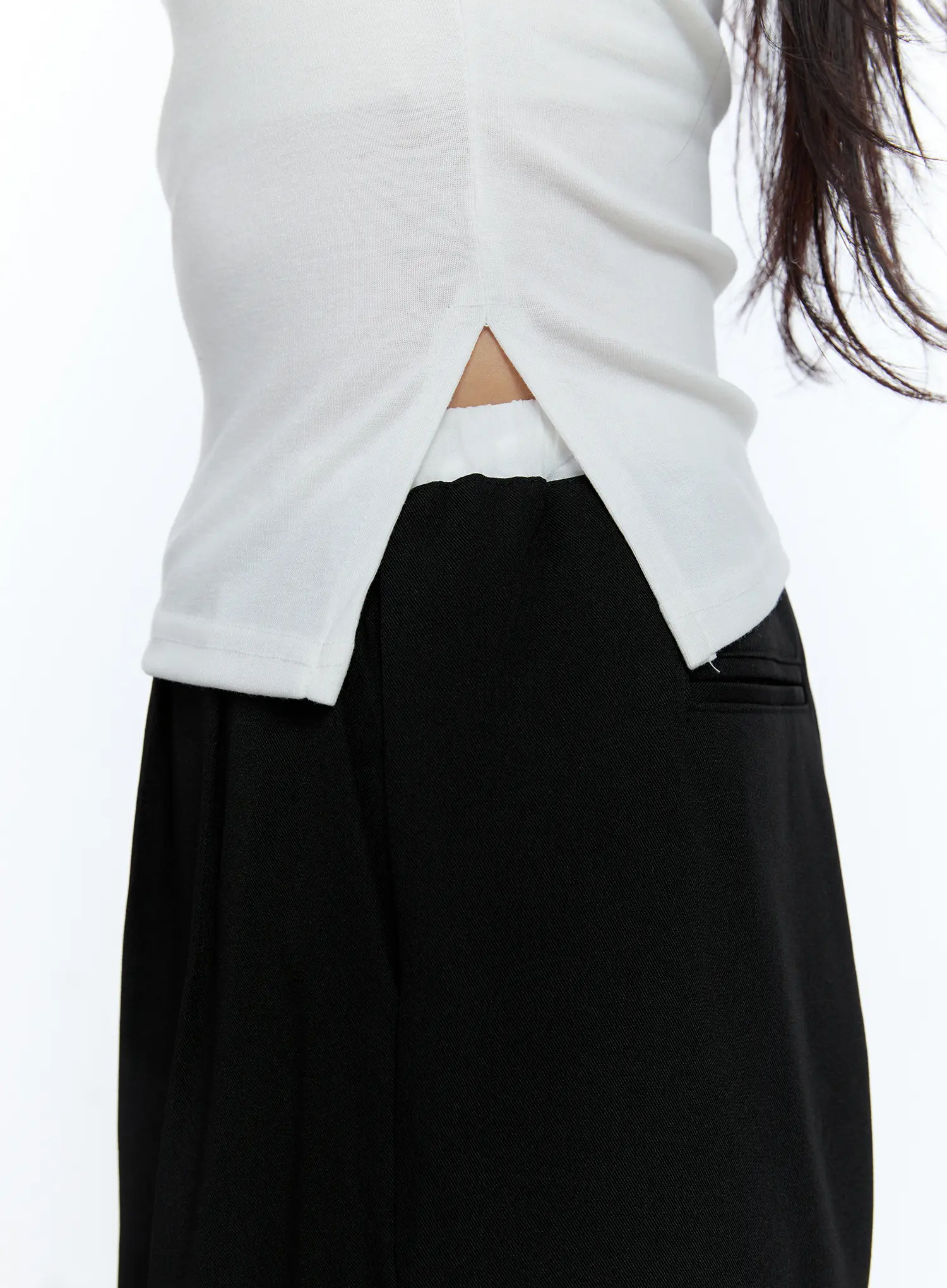 Chic Off-Shoulder Long-Sleeve Top CG512 - Image 9