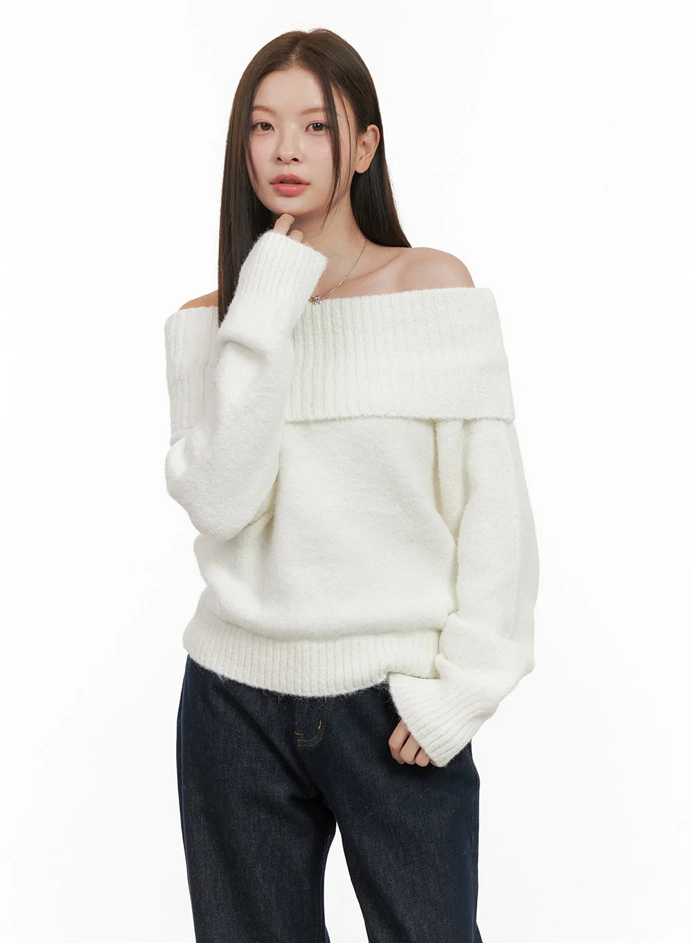Chic Off-Shoulder Sweater OD412 - Image 5